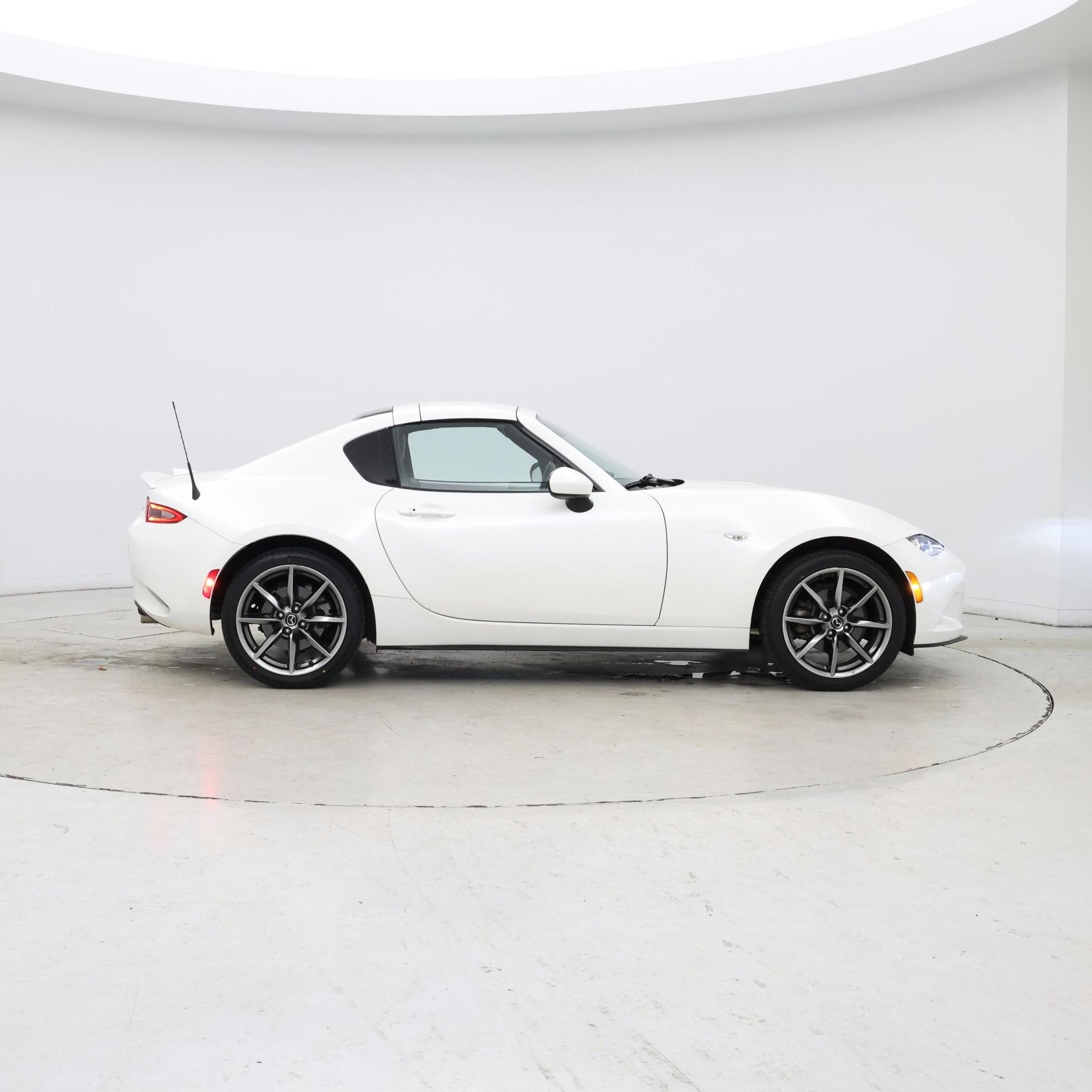 Thumbnail: 2020 Mazda MX-5 Miata - 7