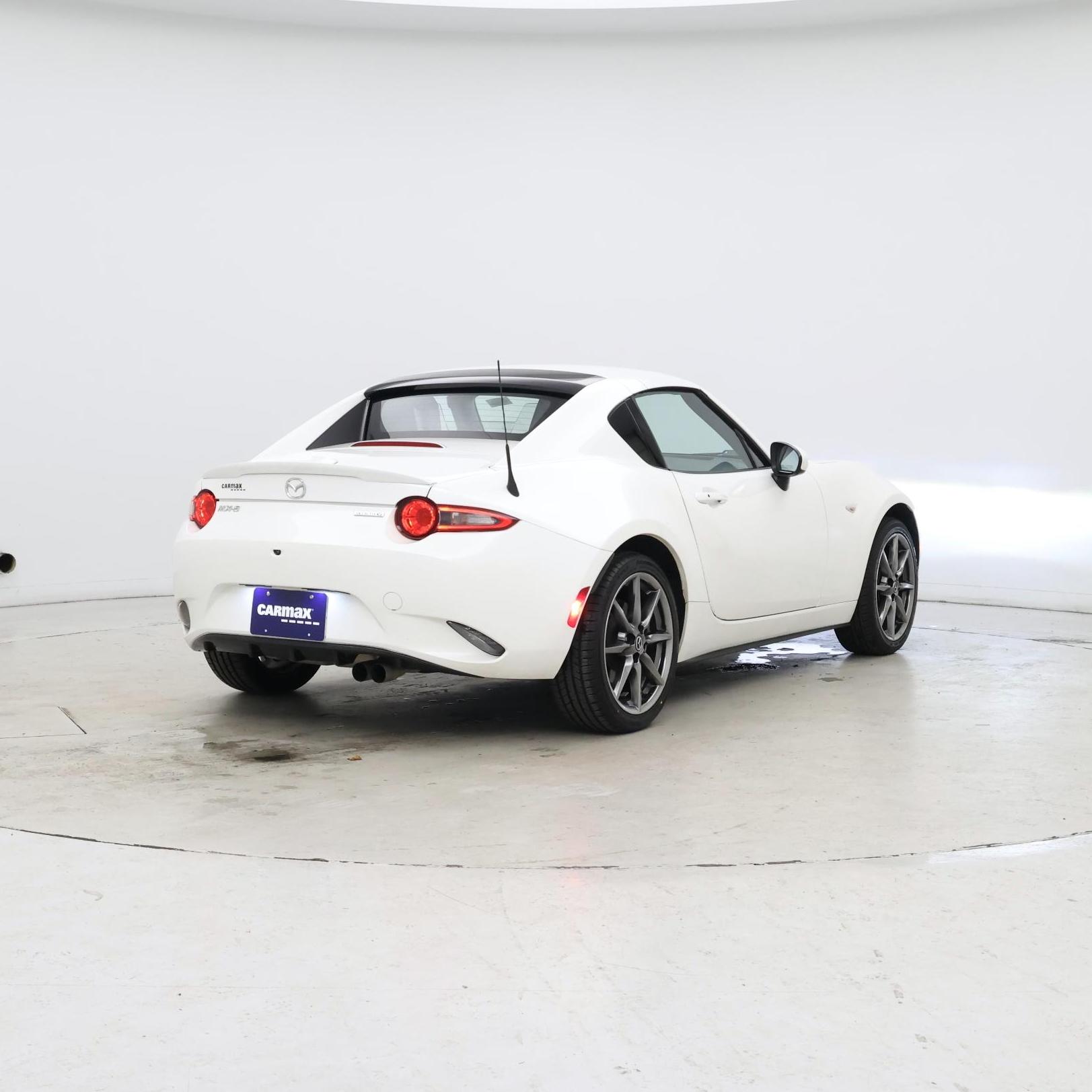 Thumbnail: 2020 Mazda MX-5 Miata - 8