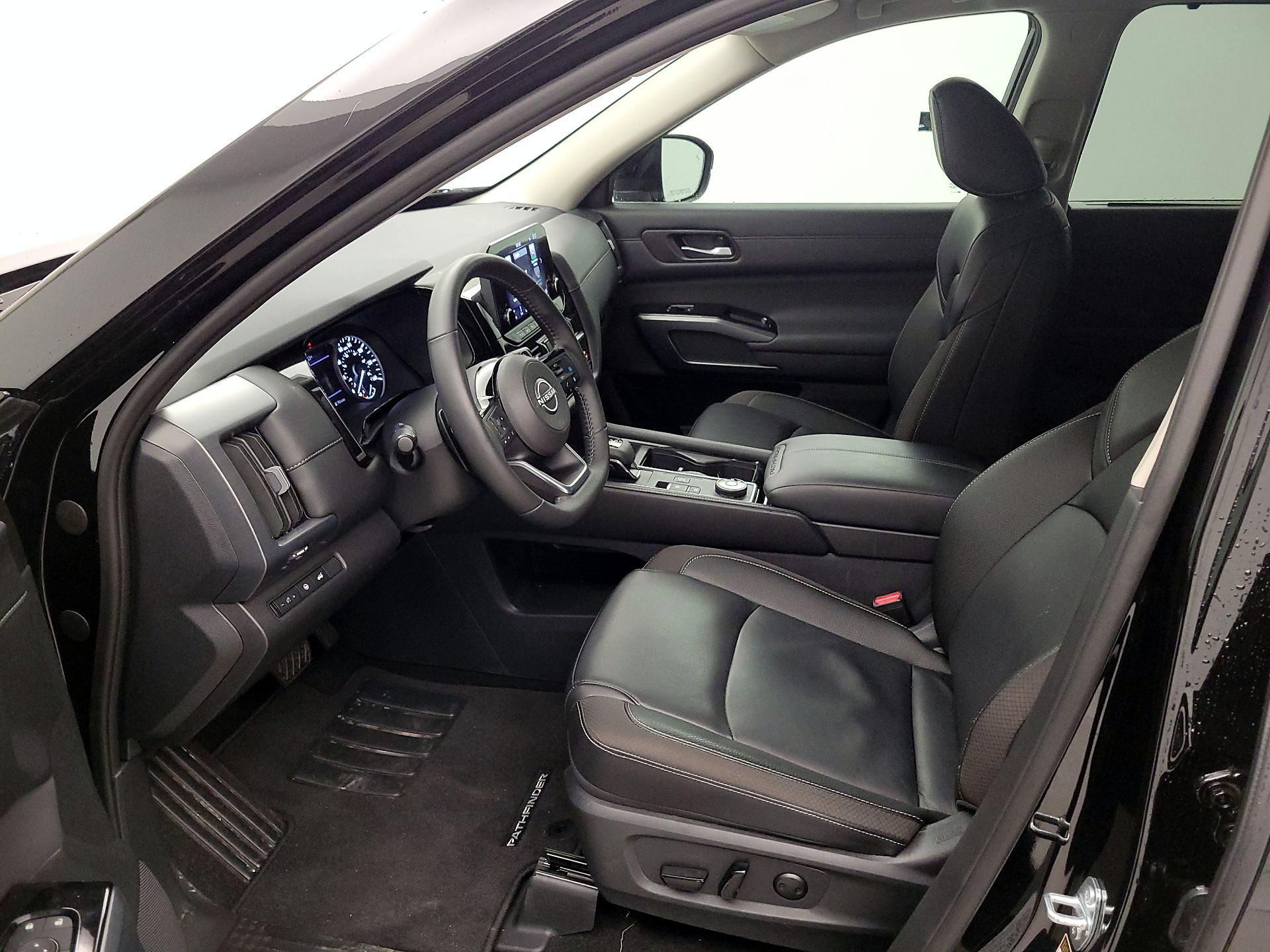 Thumbnail: 2025 Nissan Pathfinder - 11