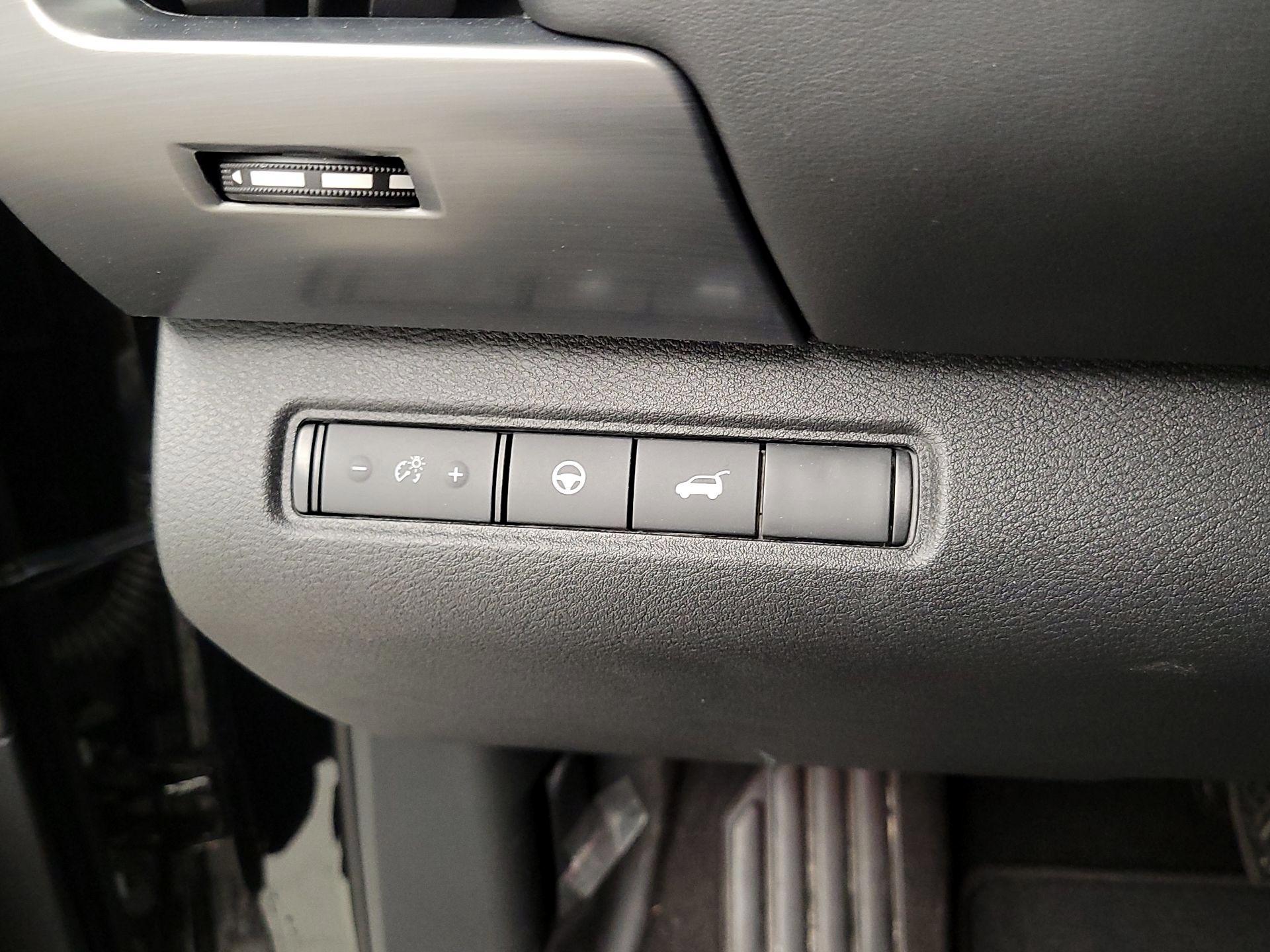 Thumbnail: 2025 Nissan Pathfinder - 13