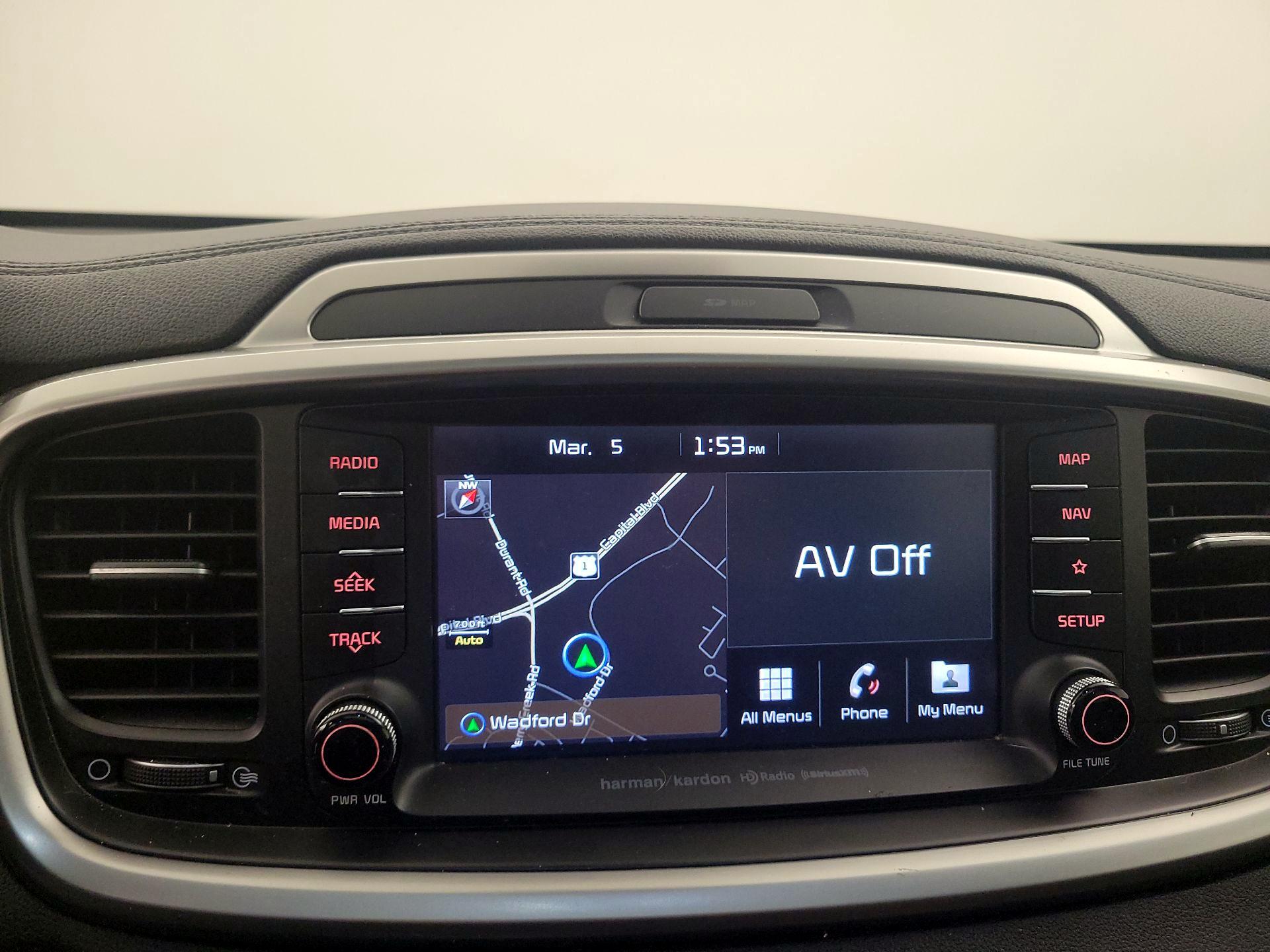 Thumbnail: 2019 Kia Sorento - 14