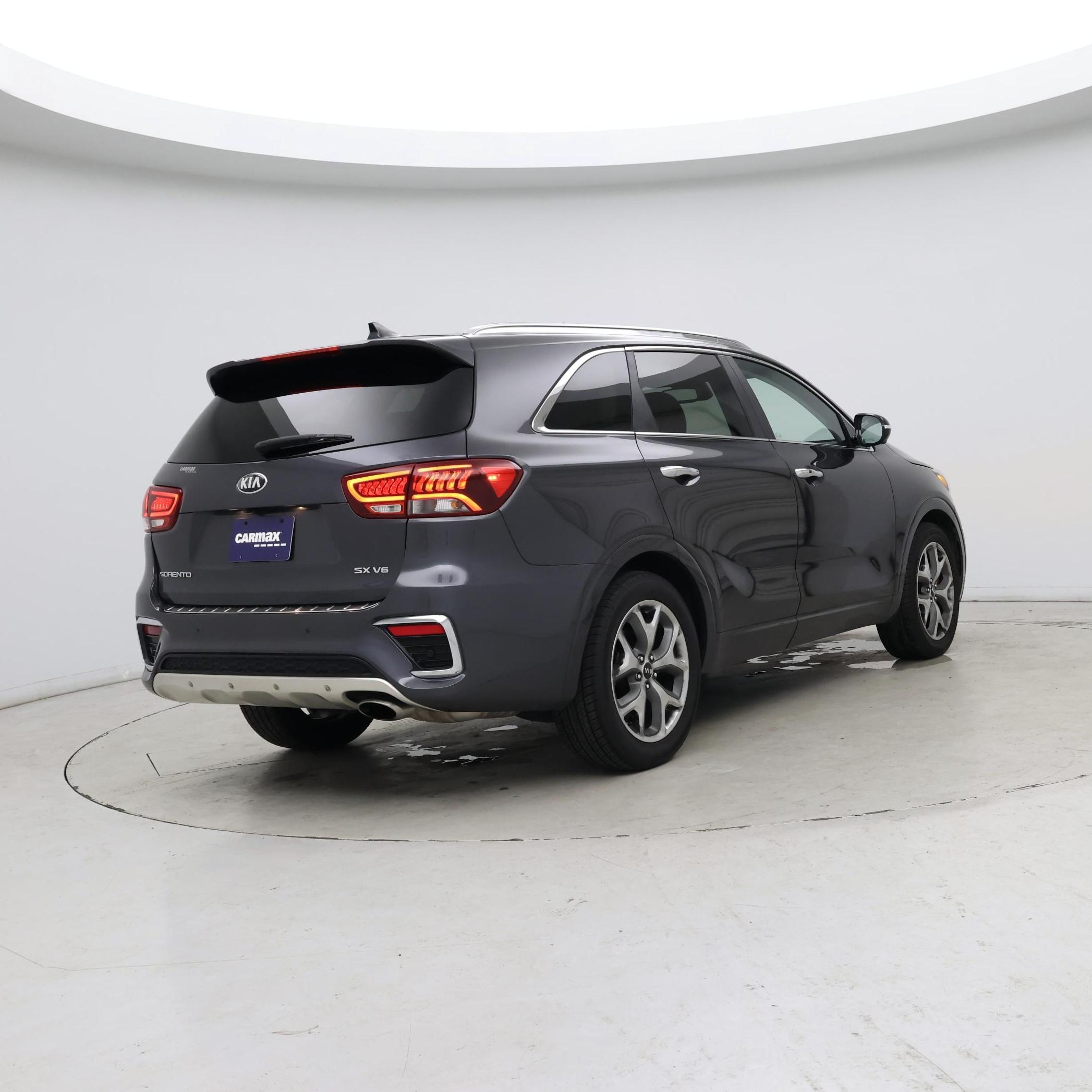 Thumbnail: 2019 Kia Sorento - 8