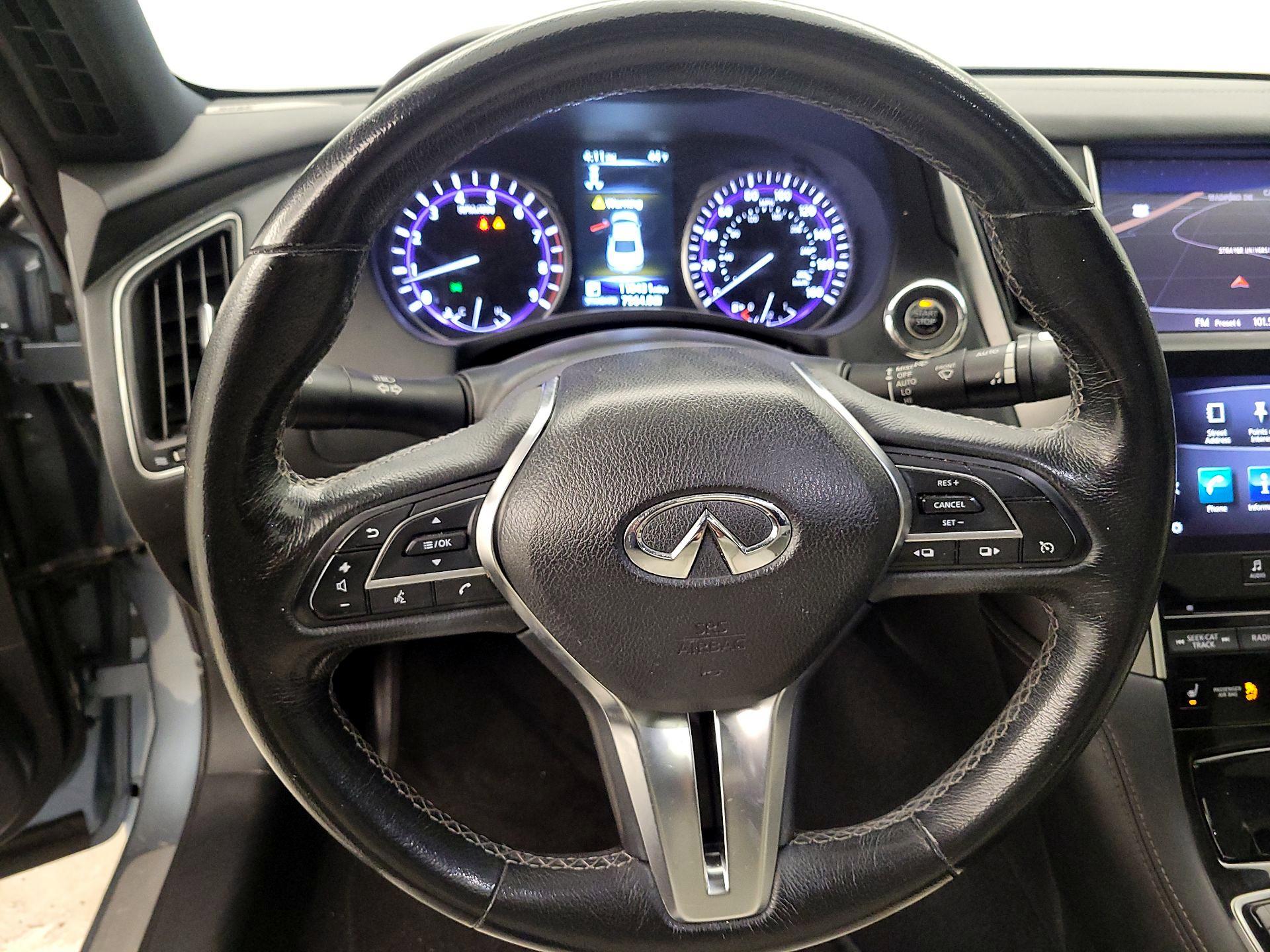 Thumbnail: 2017 INFINITI Q60 - 10