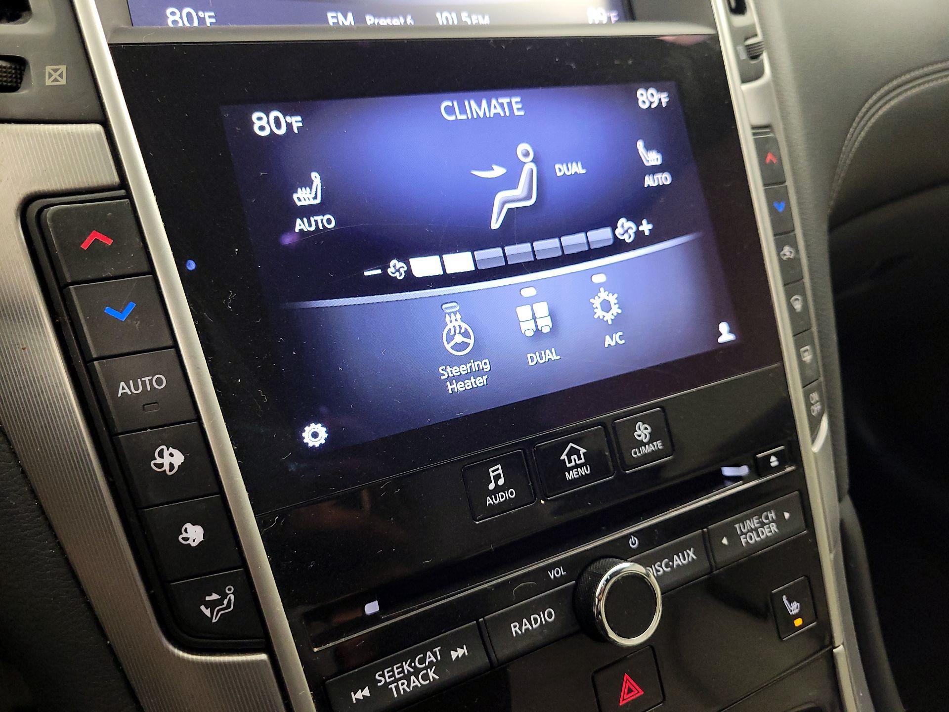 Thumbnail: 2017 INFINITI Q60 - 17