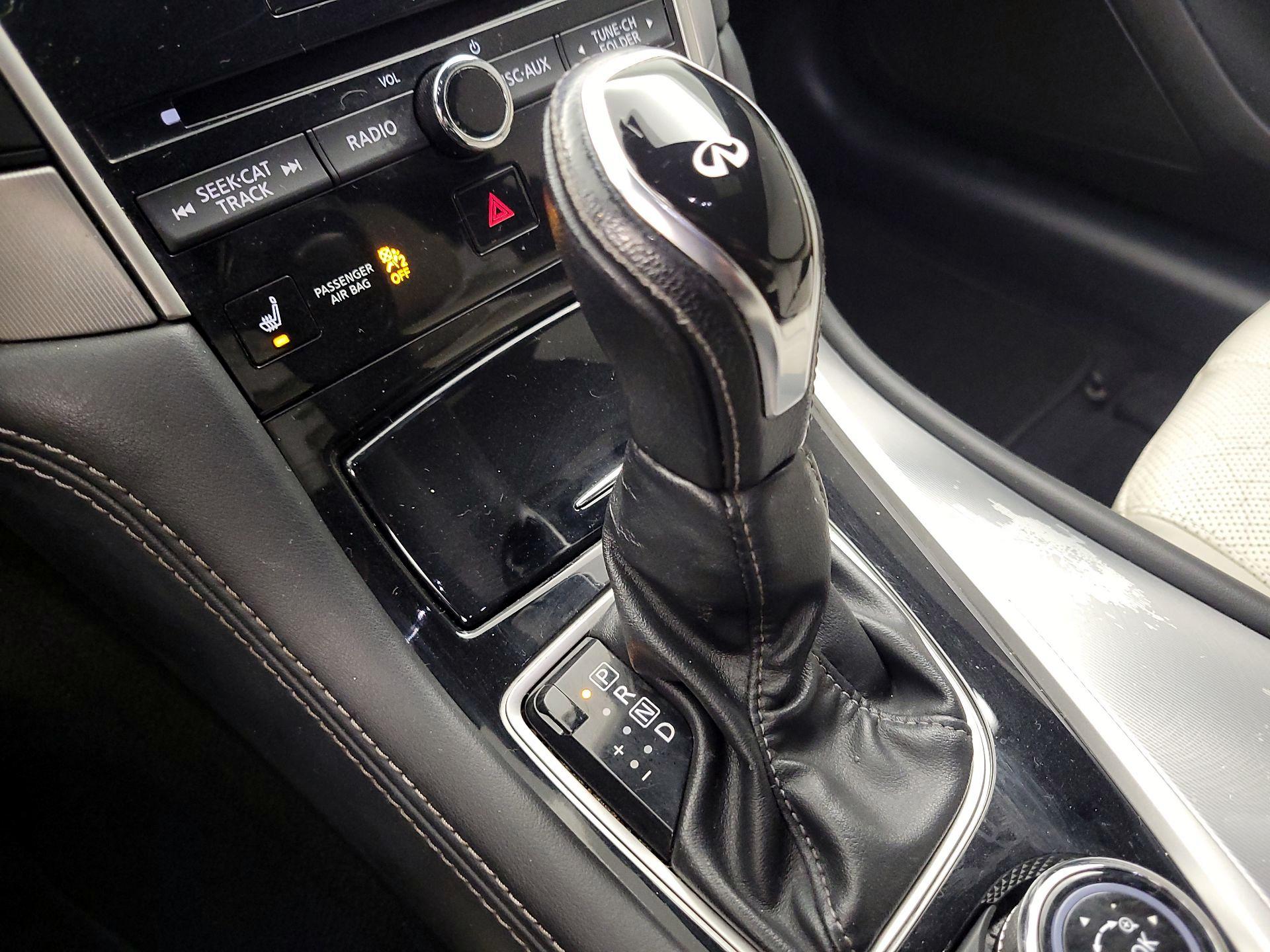 Thumbnail: 2017 INFINITI Q60 - 18