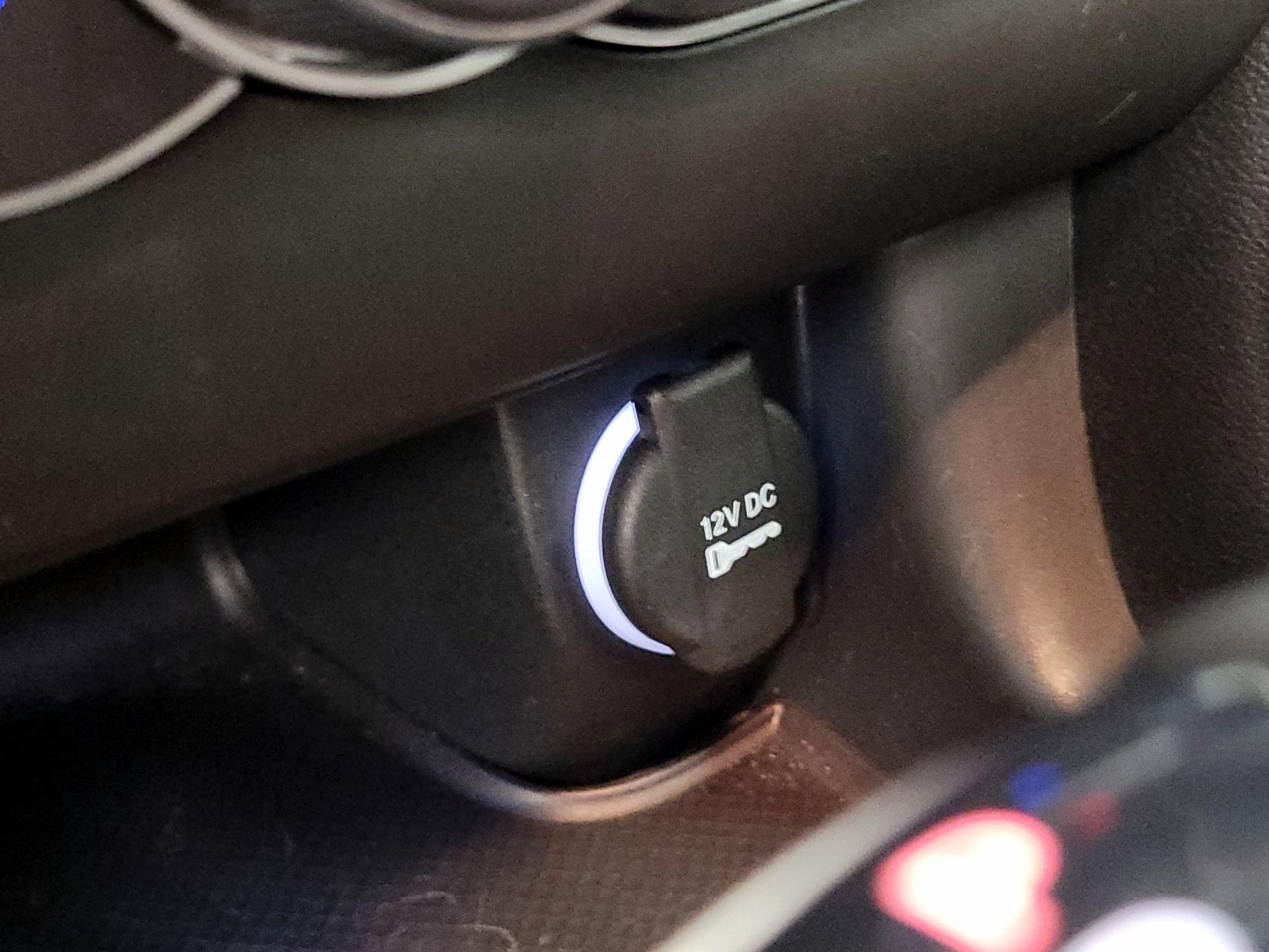 Thumbnail: 2022 Dodge Charger - 18