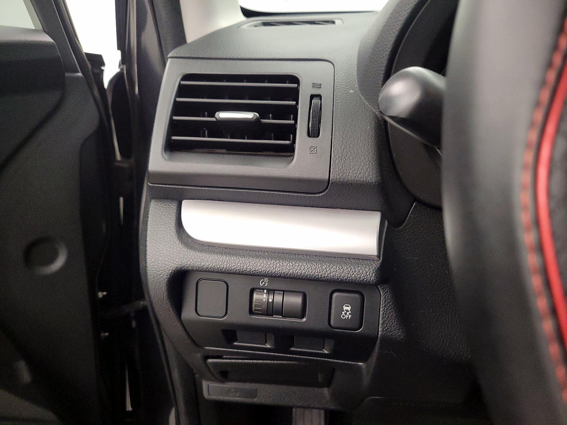 Thumbnail: 2015 Subaru Forester - 13