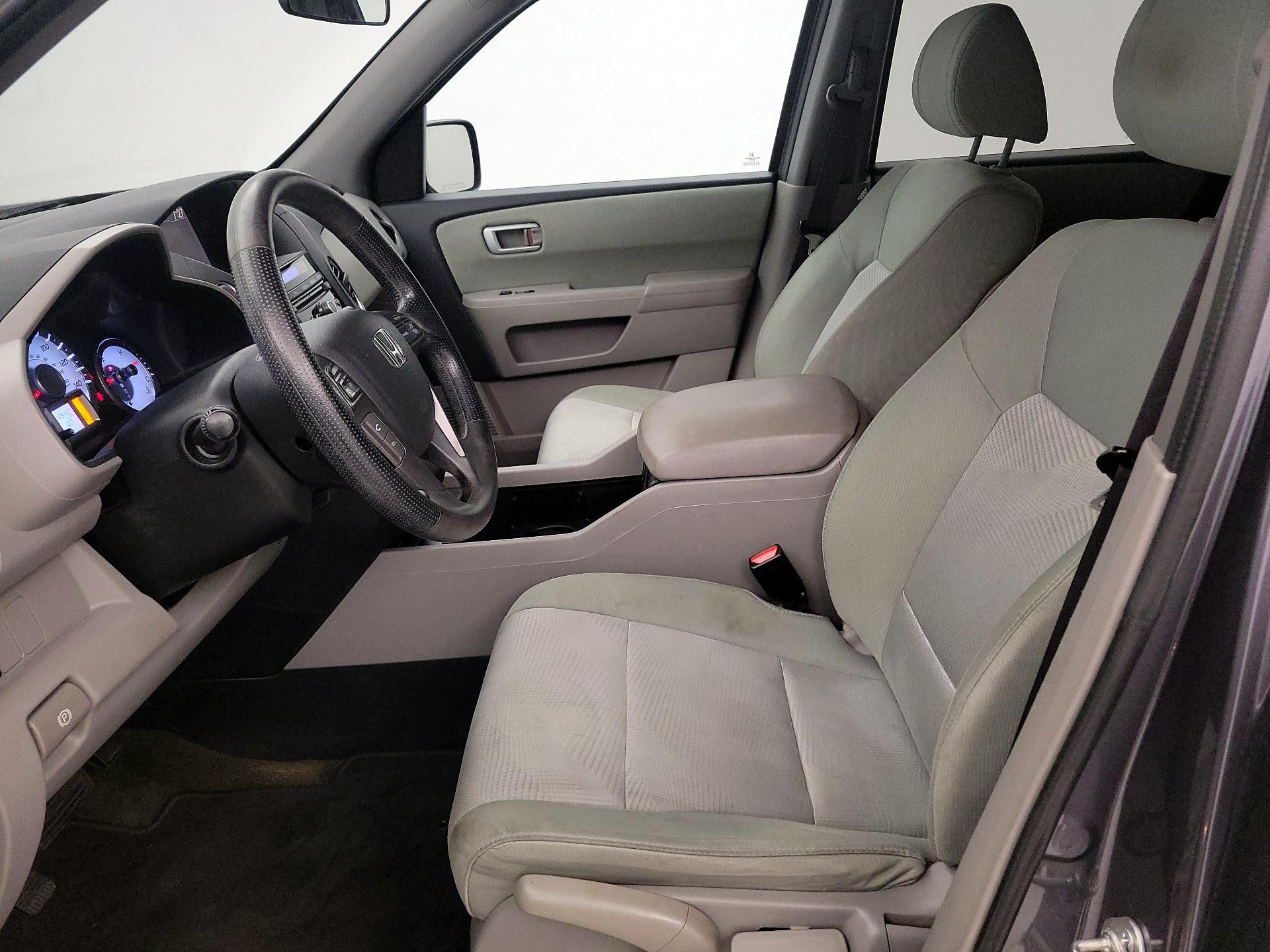 Thumbnail: 2015 Honda Pilot - 11