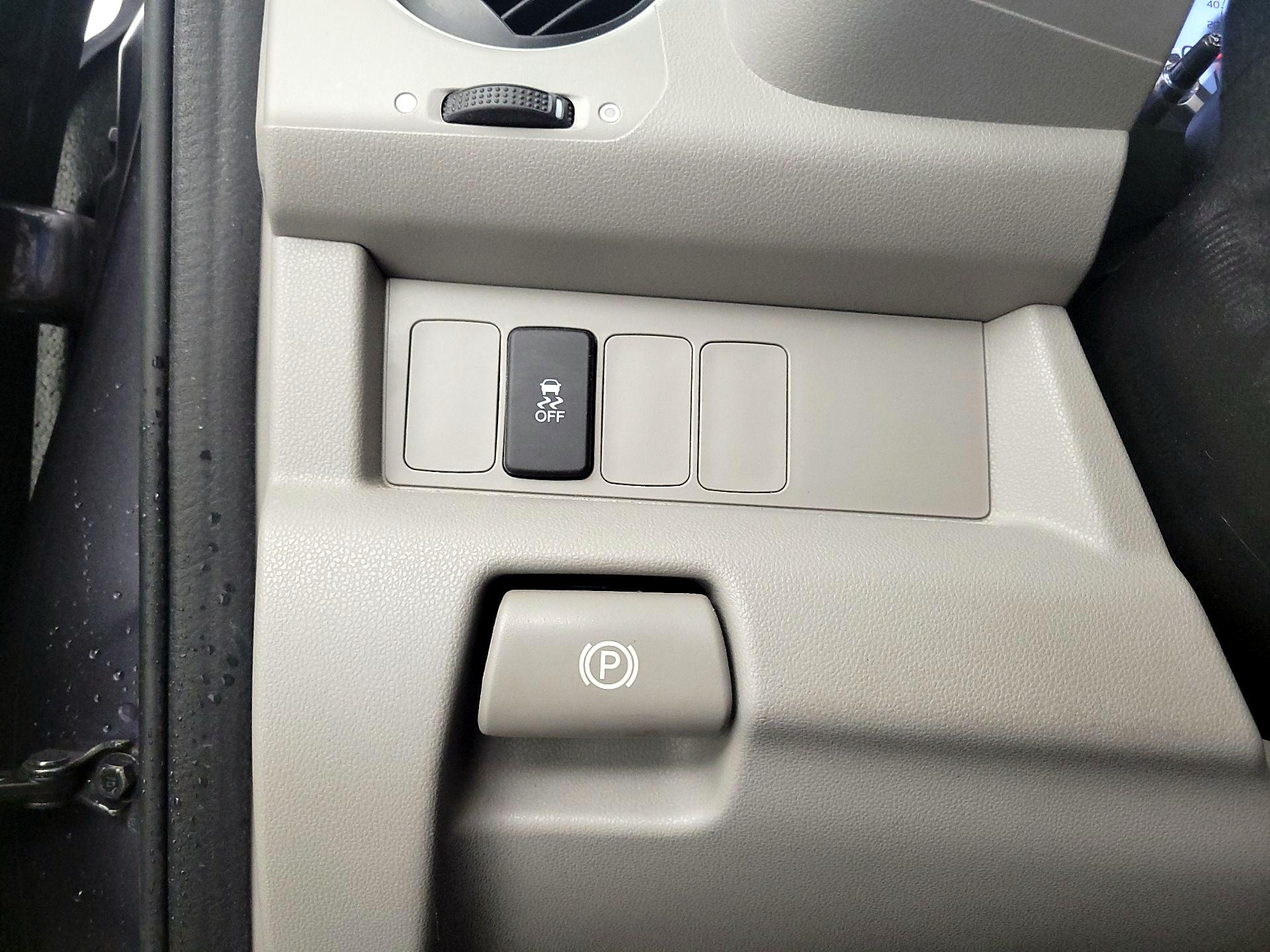 Thumbnail: 2015 Honda Pilot - 13