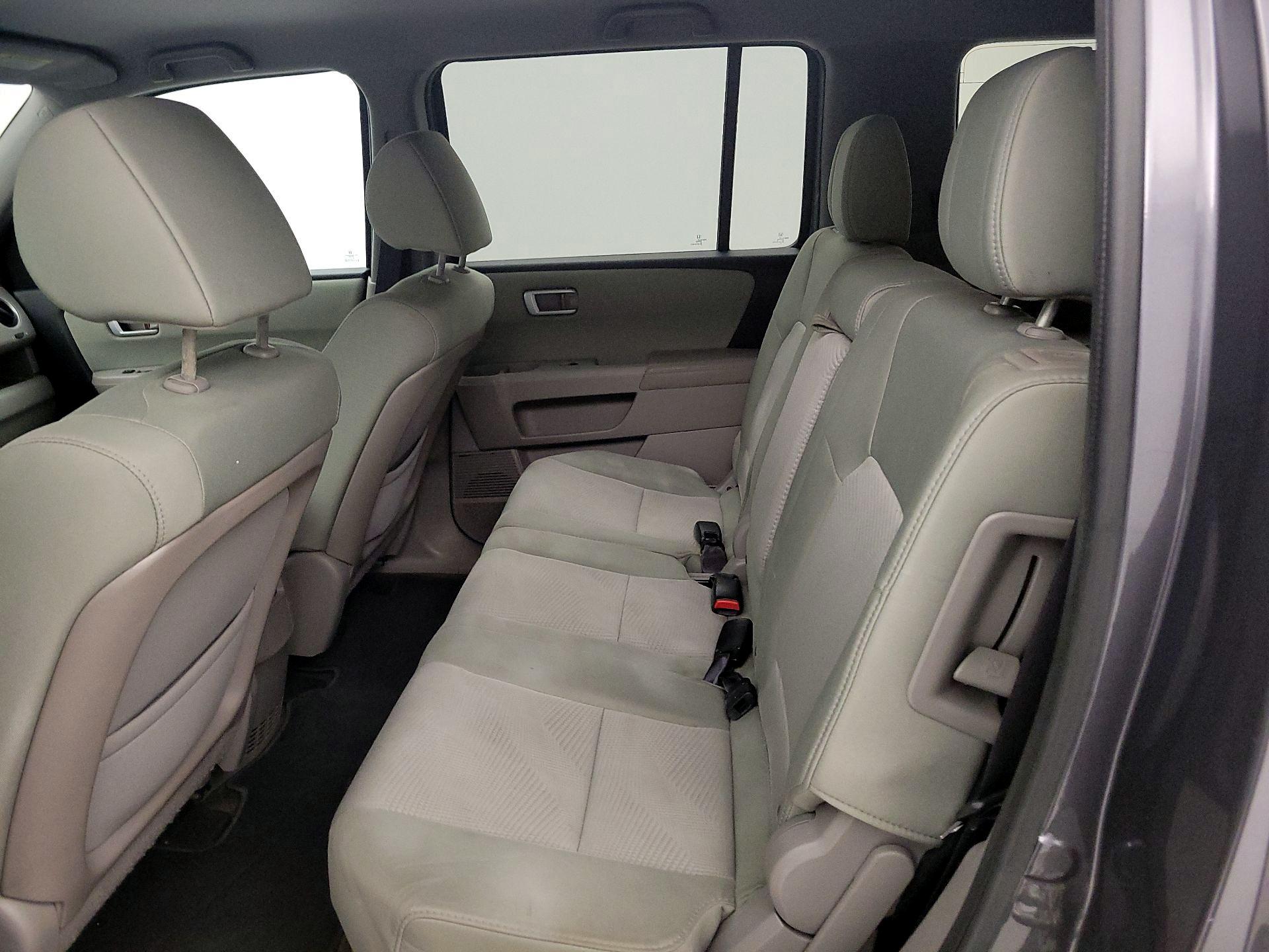 Thumbnail: 2015 Honda Pilot - 18