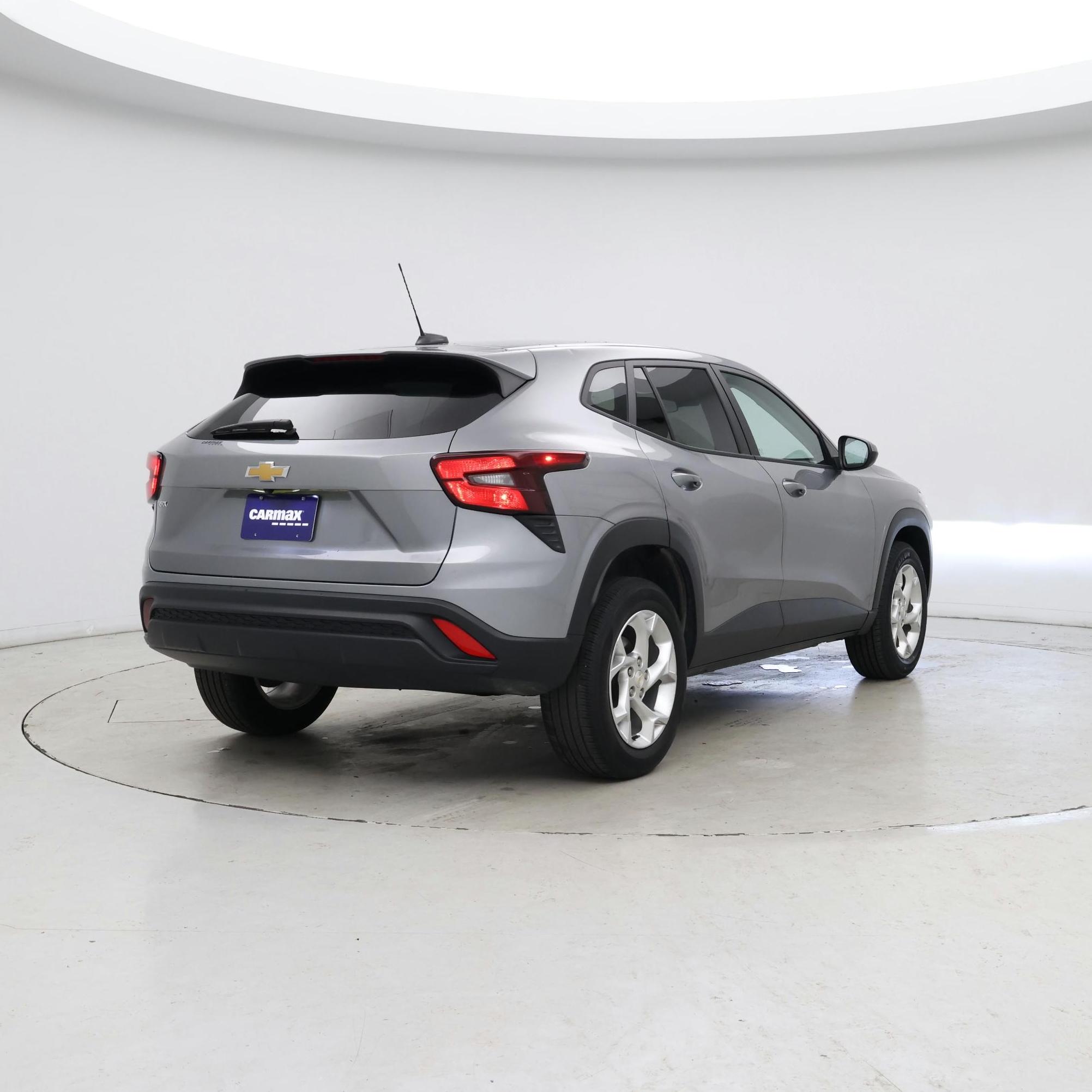 Thumbnail: 2024 Chevrolet Trax - 8