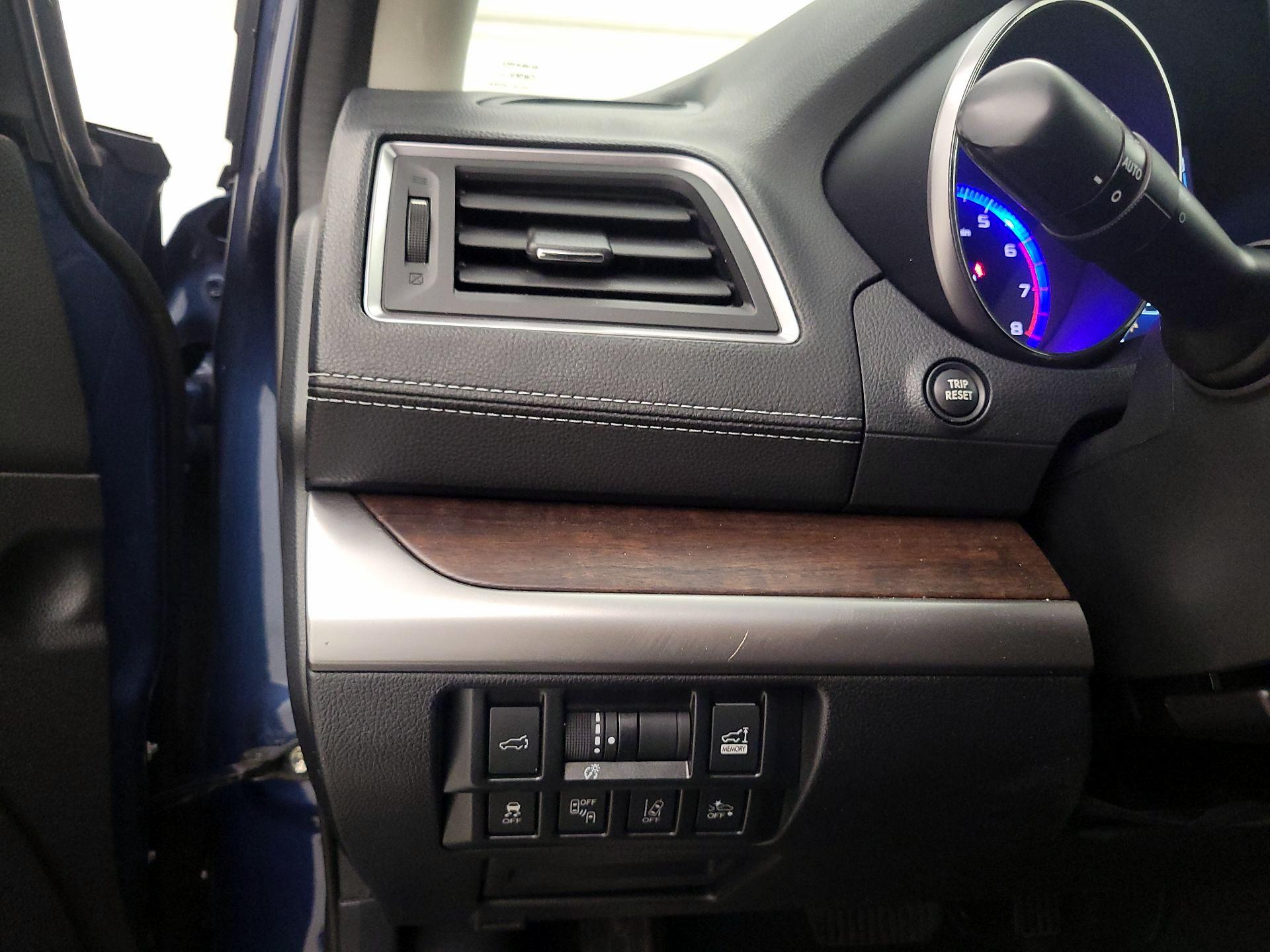 Thumbnail: 2019 Subaru Outback - 13