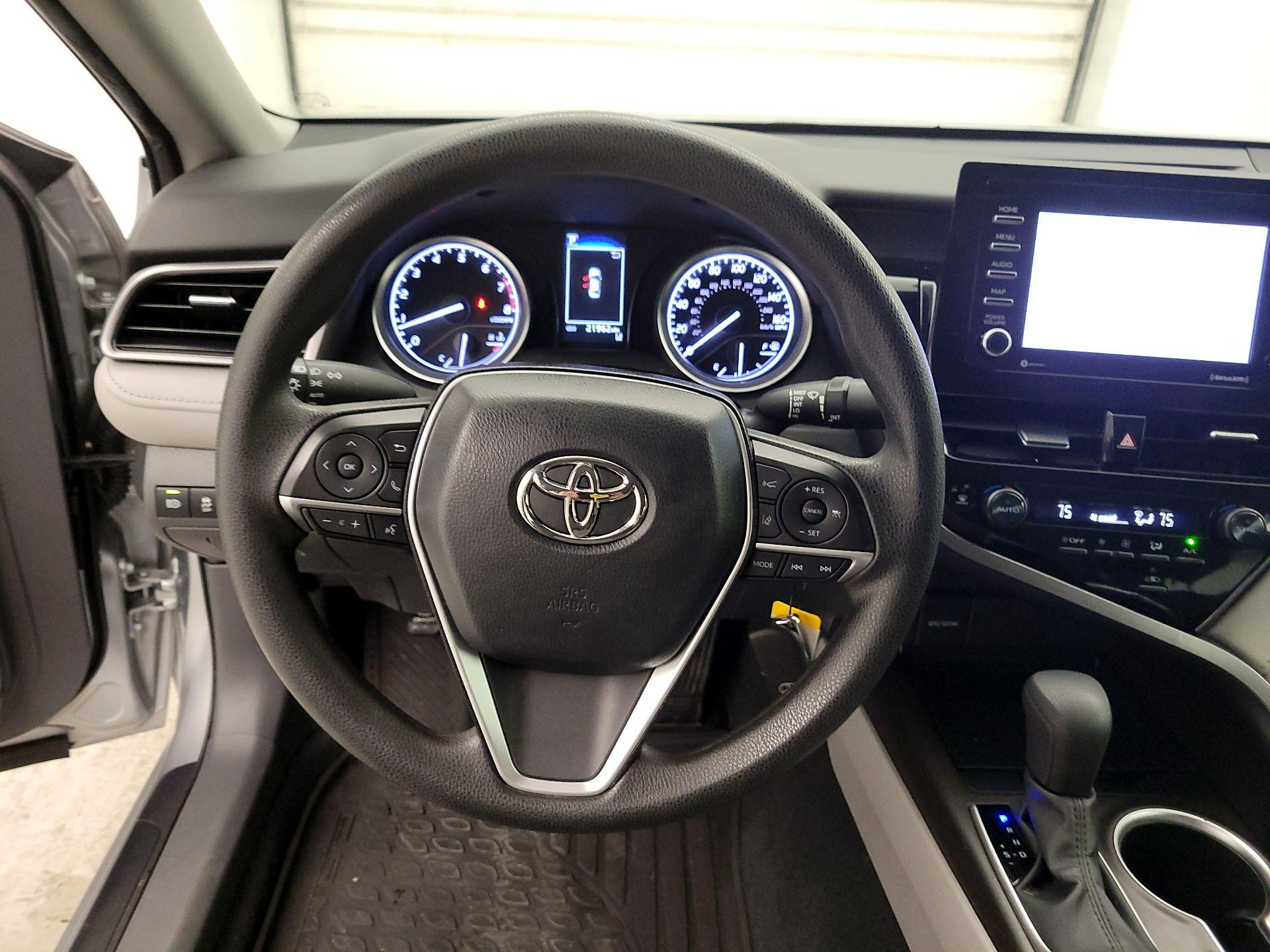 Thumbnail: 2023 Toyota Camry - 10