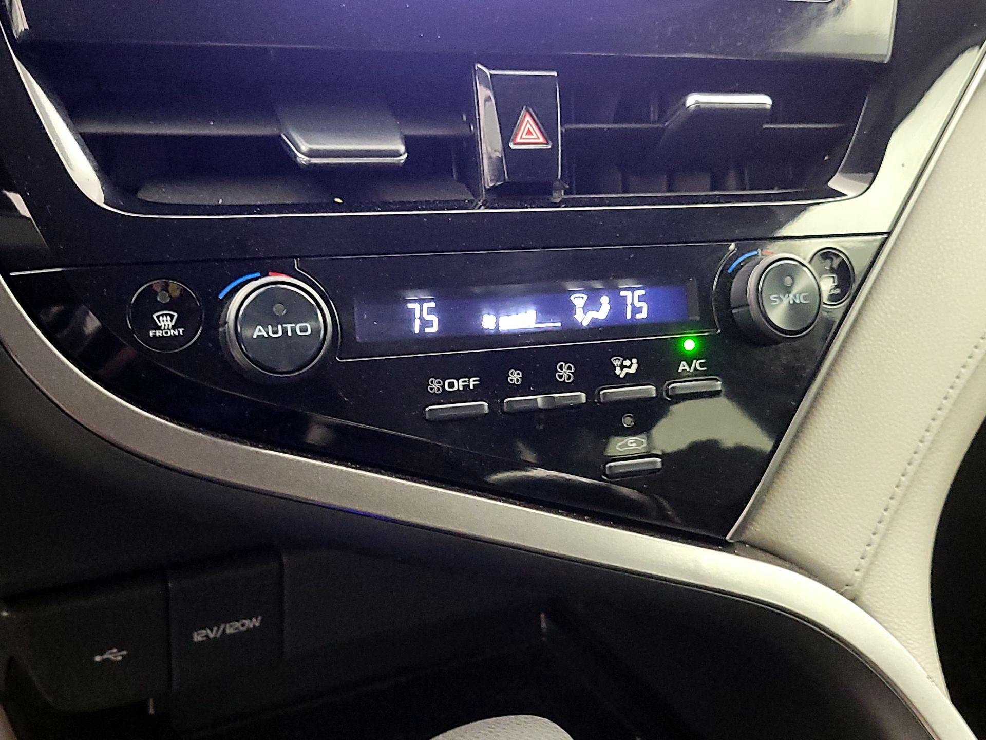 Thumbnail: 2023 Toyota Camry - 16