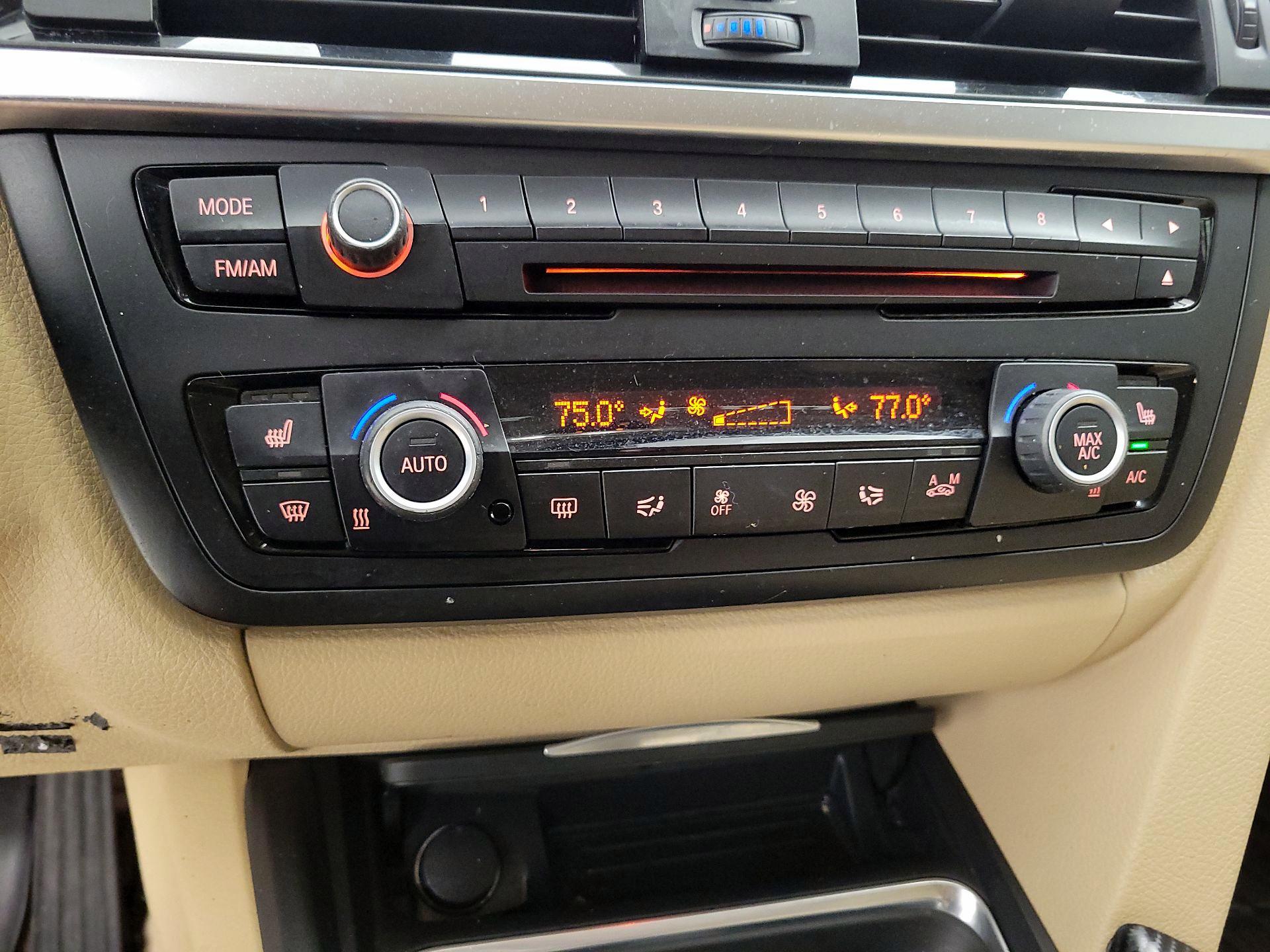 Thumbnail: 2014 BMW 3 Series - 14