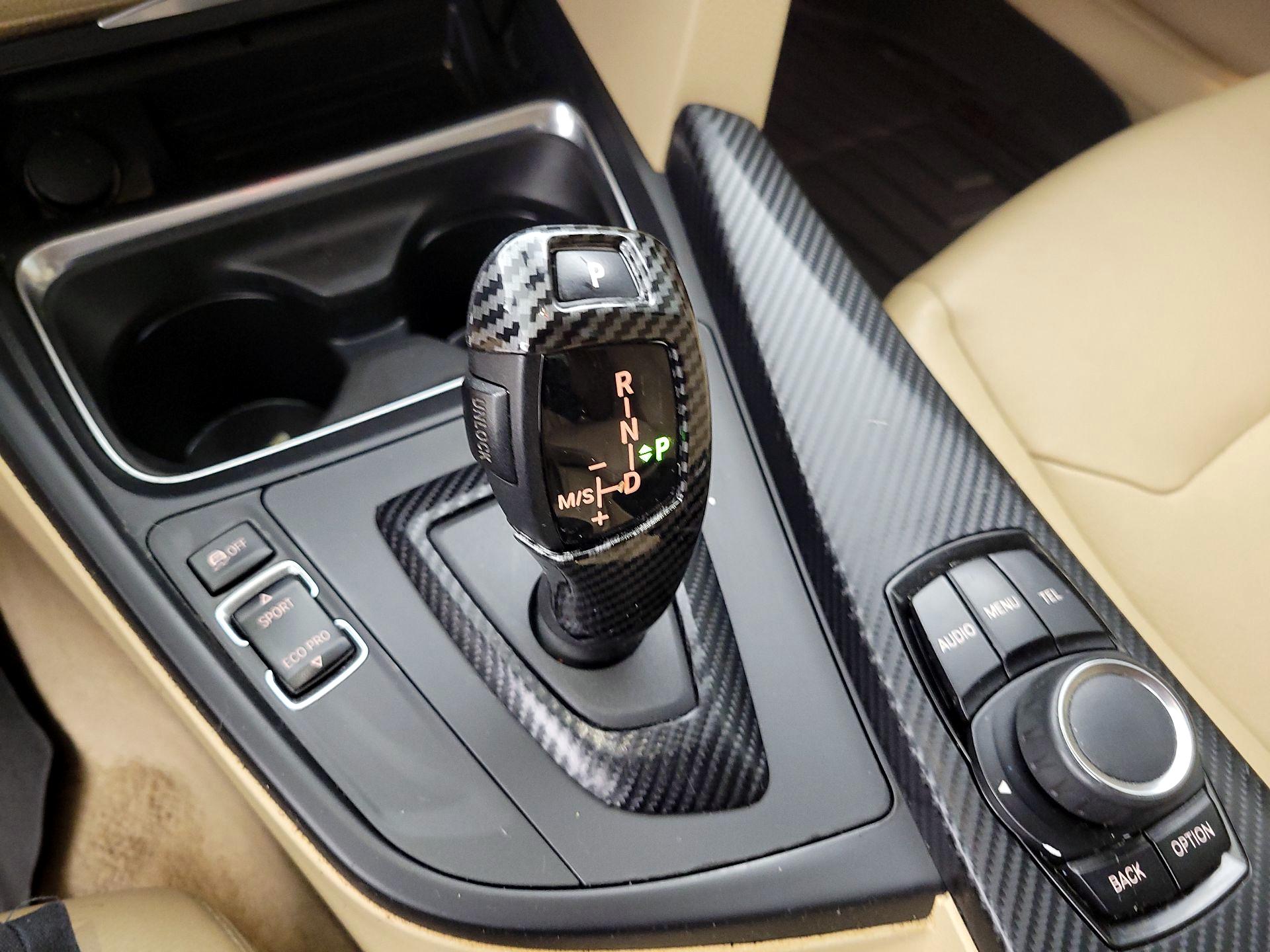 Thumbnail: 2014 BMW 3 Series - 15