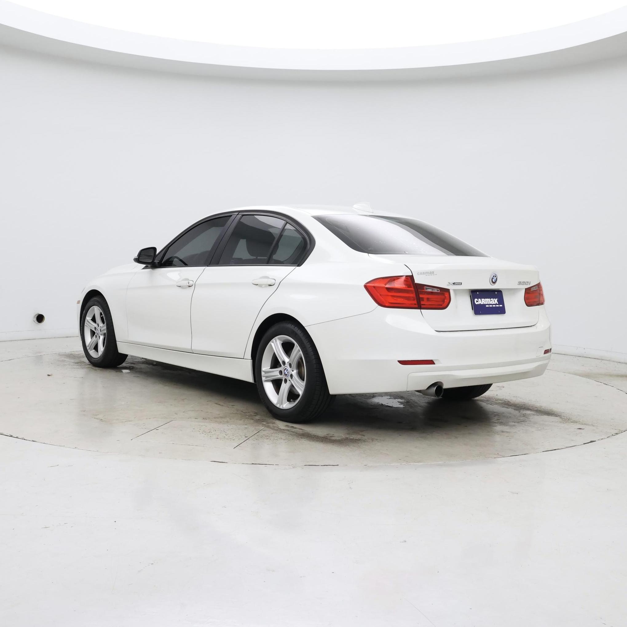 Thumbnail: 2014 BMW 3 Series - 2