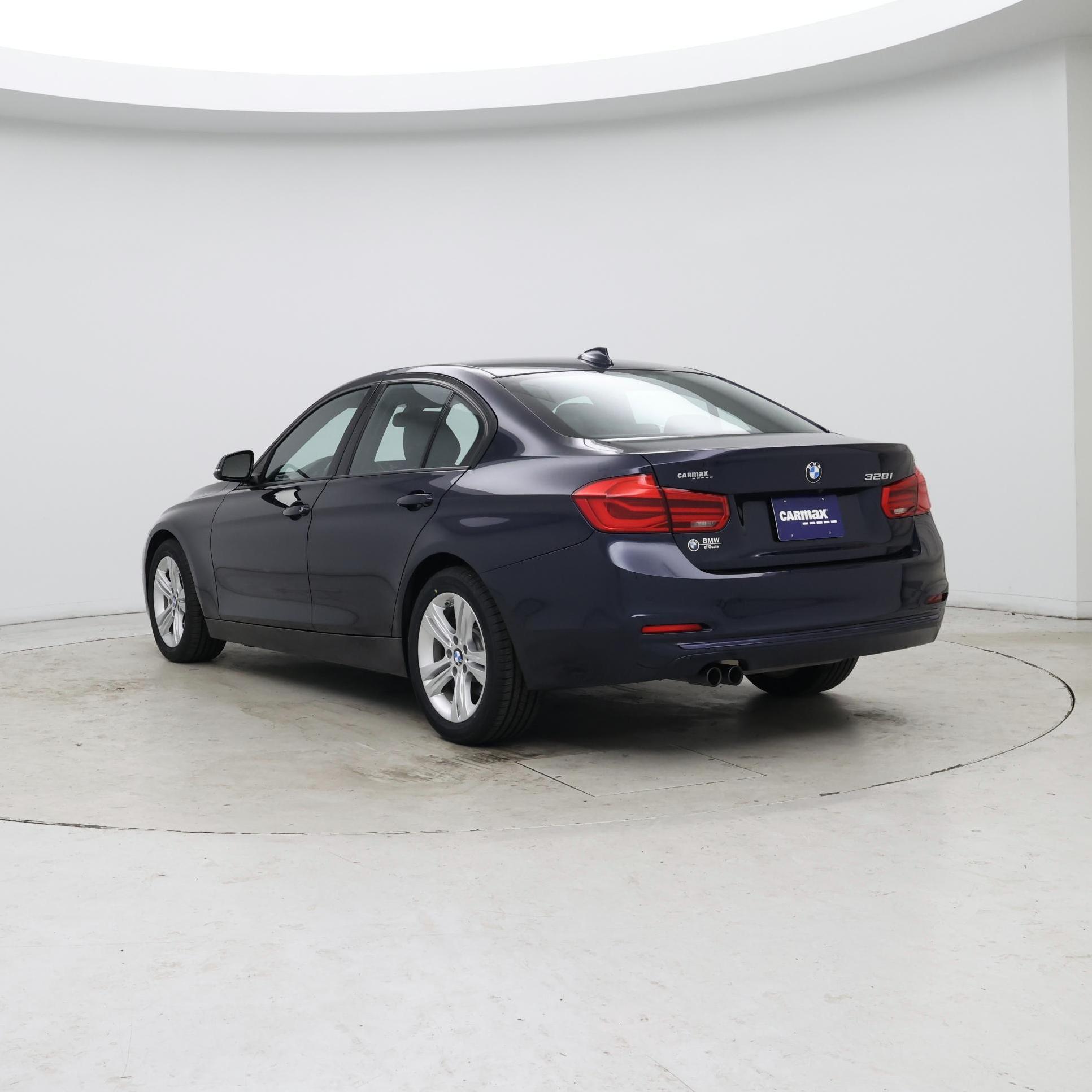 Thumbnail: 2016 BMW 3 Series - 2