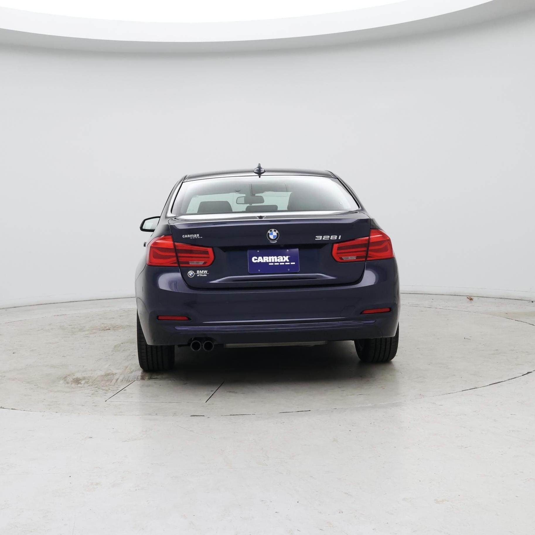 Thumbnail: 2016 BMW 3 Series - 6