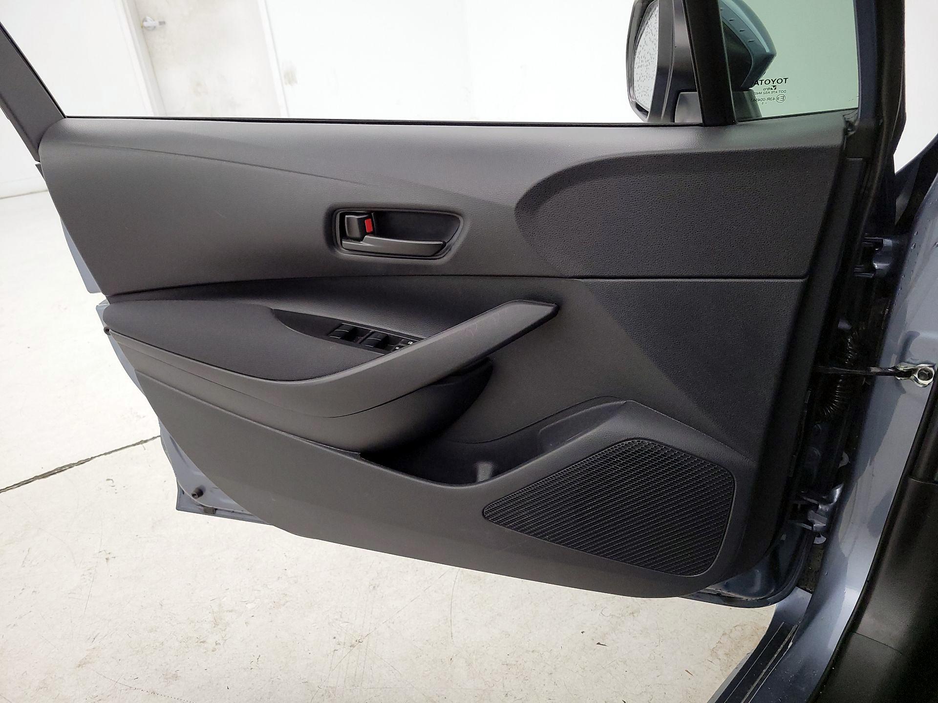 Thumbnail: 2025 Toyota Corolla - 12