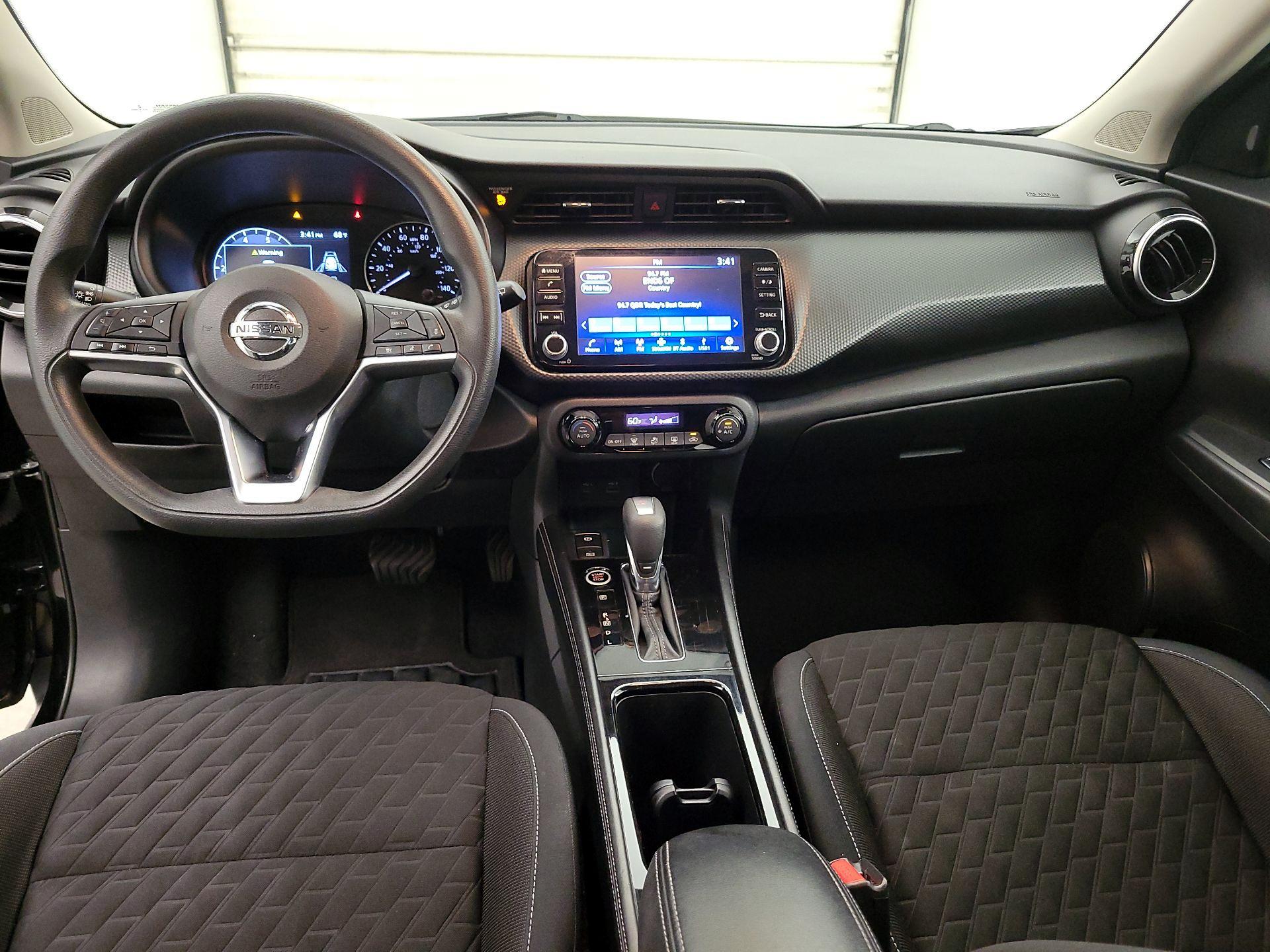 Thumbnail: 2021 Nissan Kicks - 9