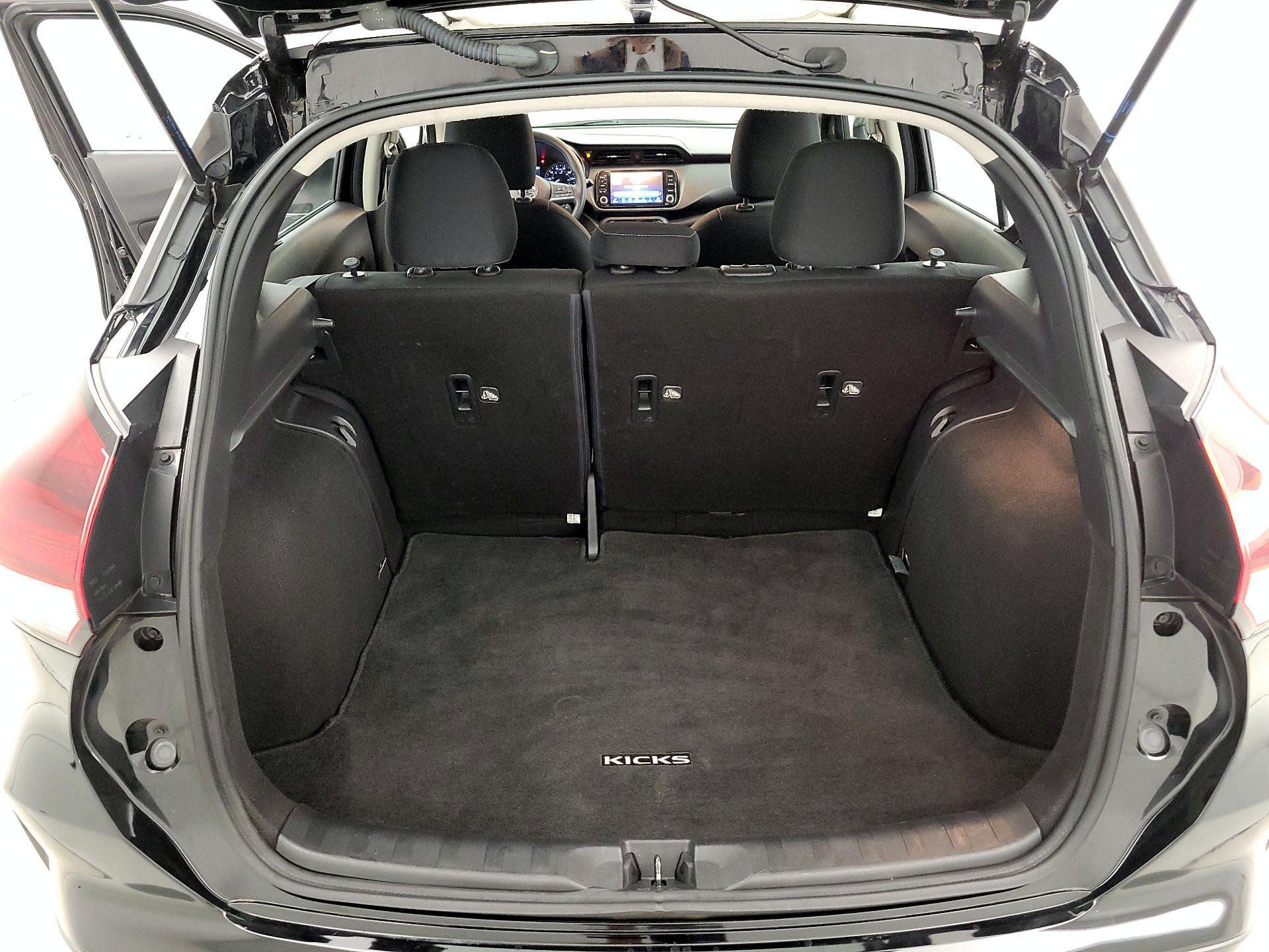 Thumbnail: 2021 Nissan Kicks - 20