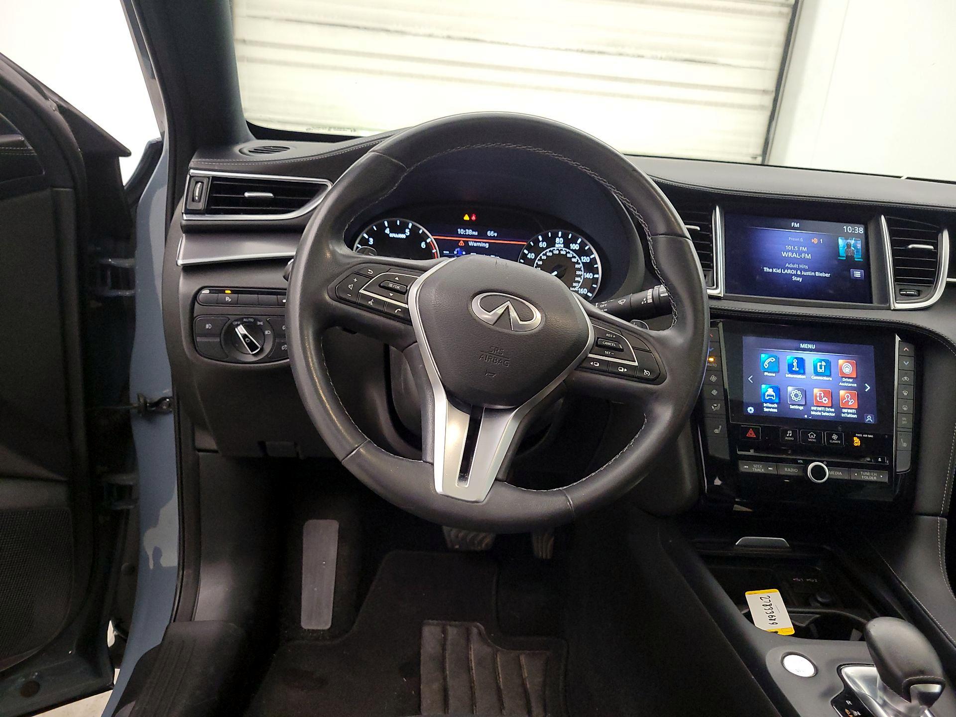 Thumbnail: 2022 INFINITI QX55 - 10