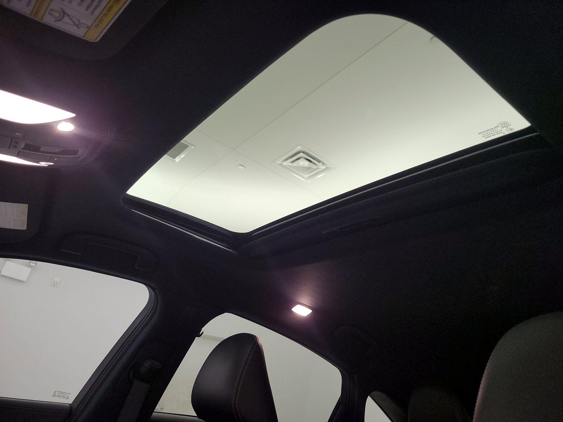 Thumbnail: 2022 INFINITI QX55 - 19