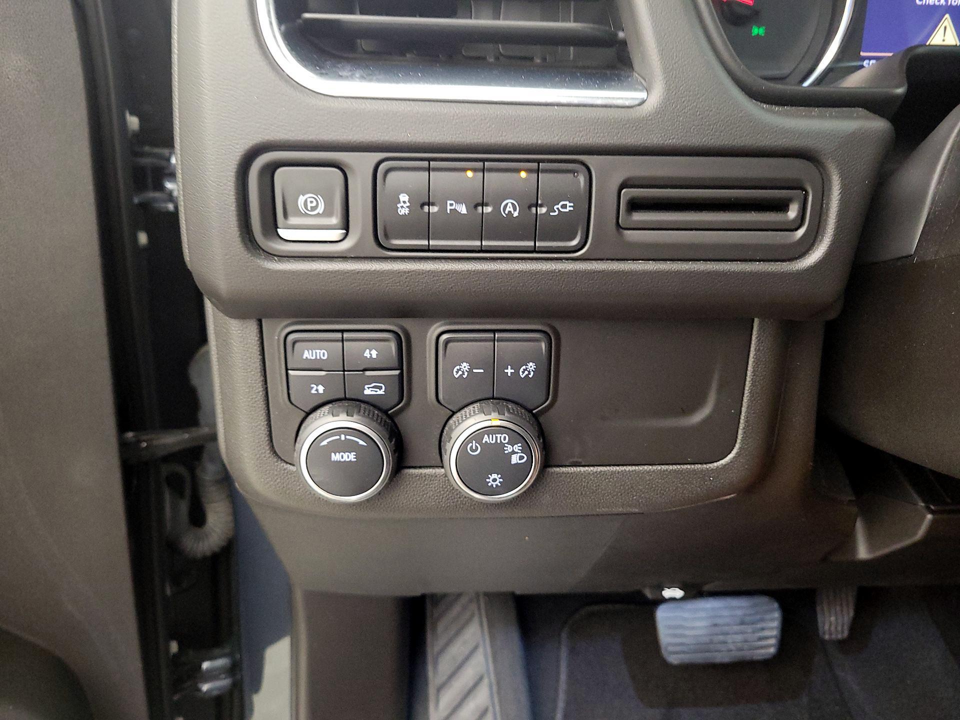 Thumbnail: 2021 Chevrolet Tahoe - 13