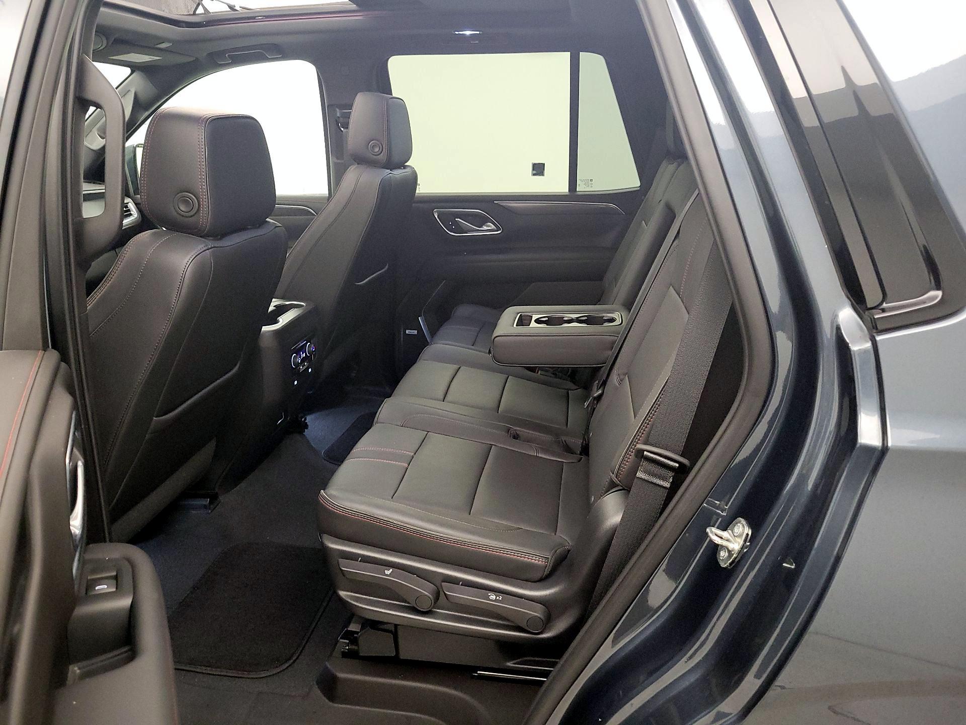 Thumbnail: 2021 Chevrolet Tahoe - 20