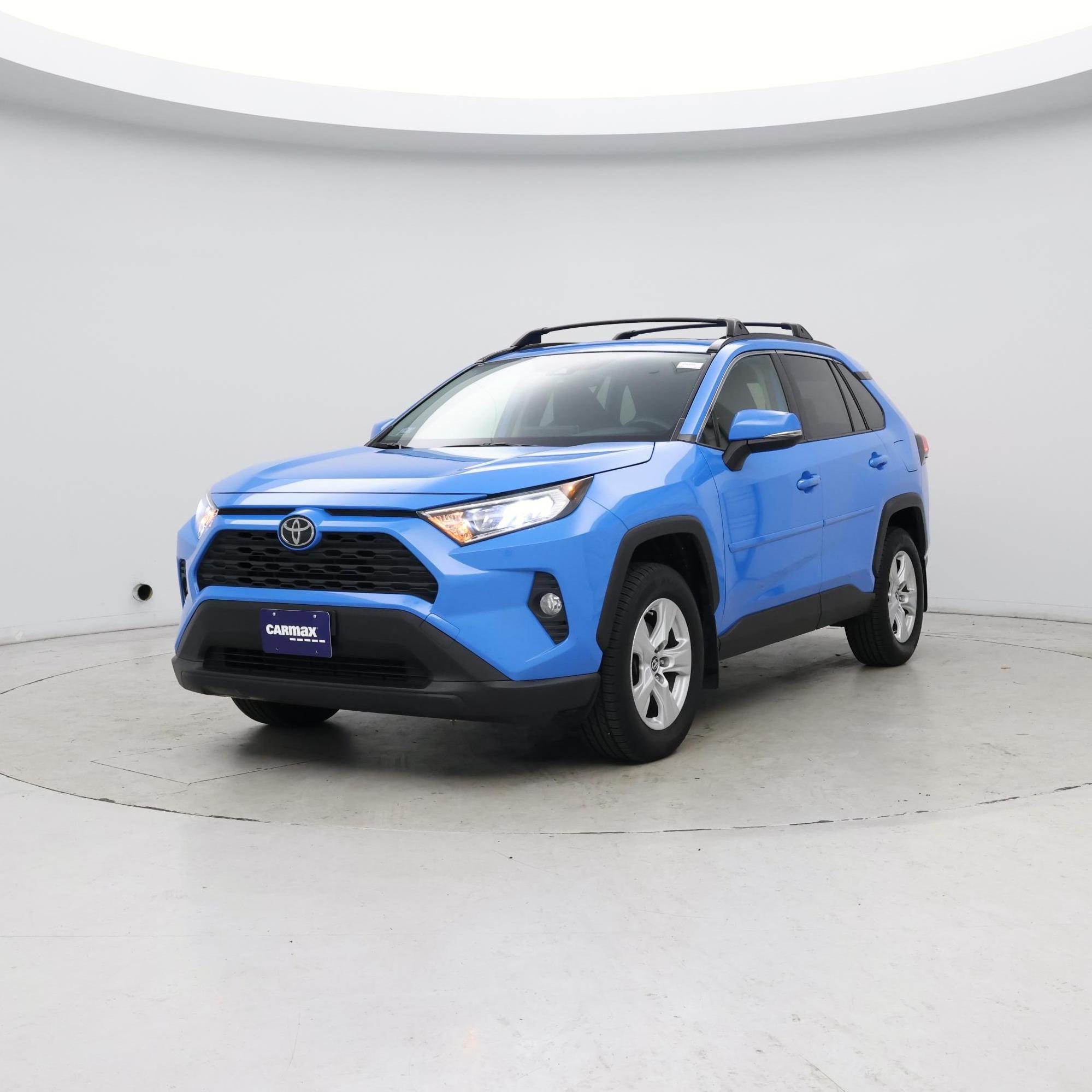 Thumbnail: 2019 Toyota RAV4 - 4