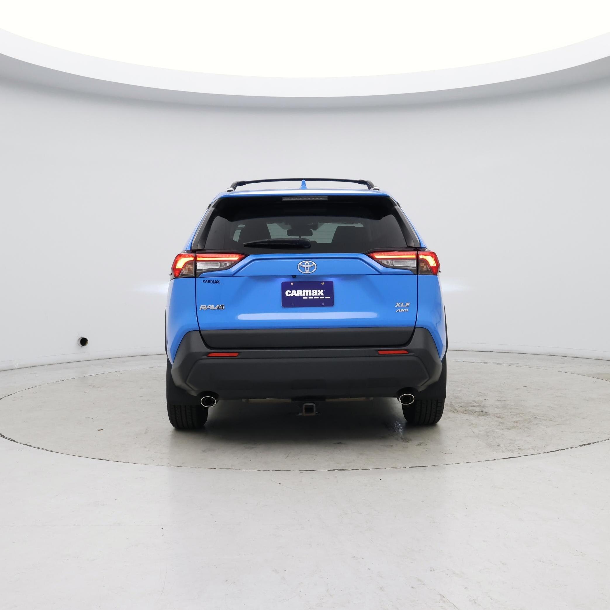 Thumbnail: 2019 Toyota RAV4 - 6