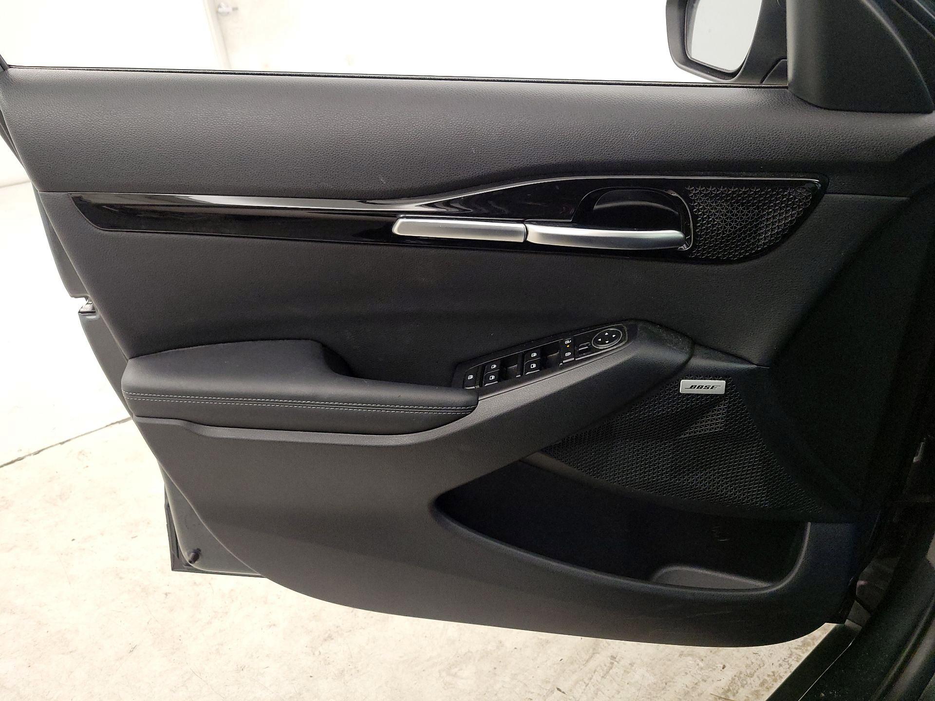 Thumbnail: 2024 Kia Seltos - 12