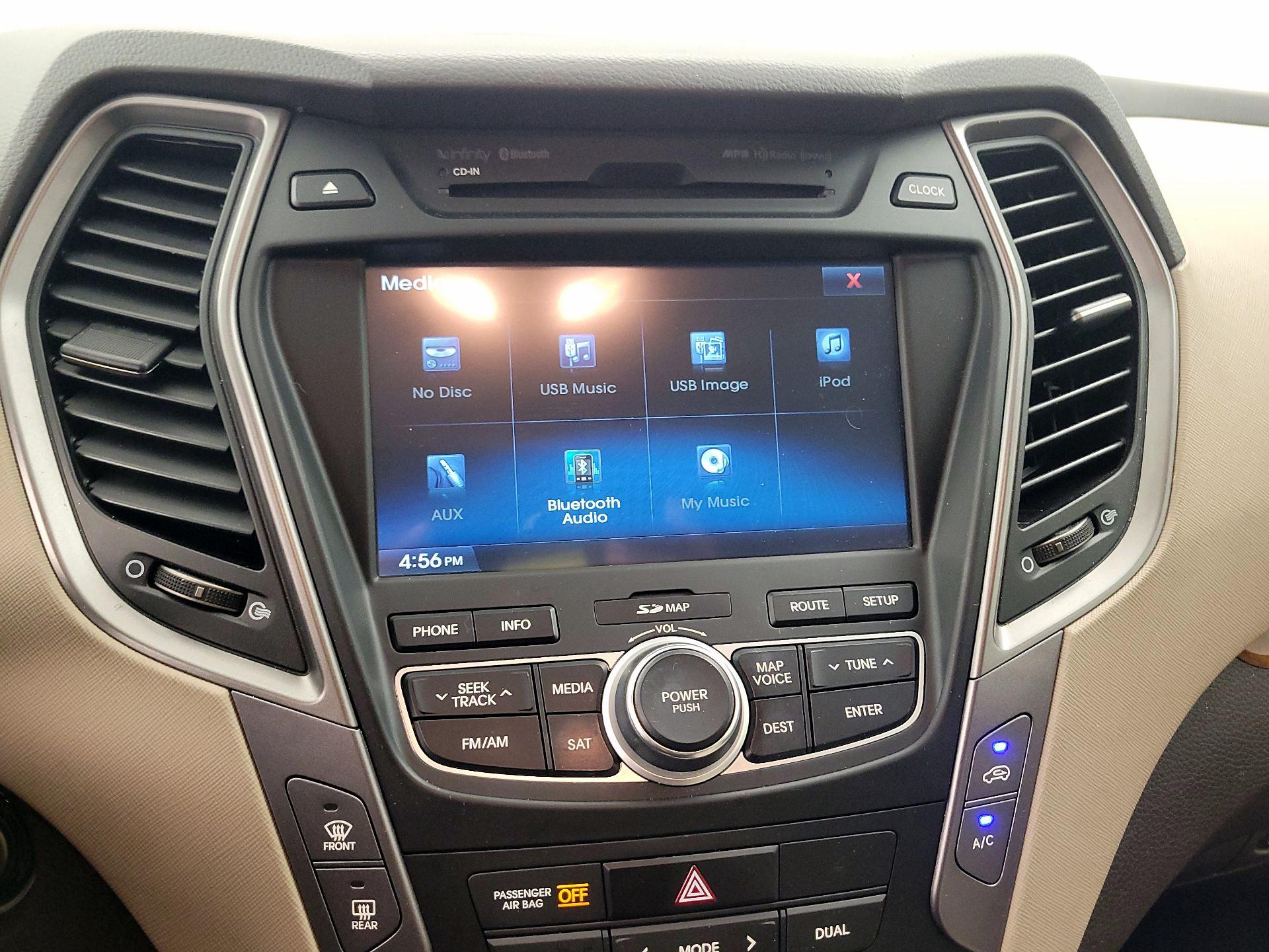 Thumbnail: 2014 Hyundai Santa Fe - 15