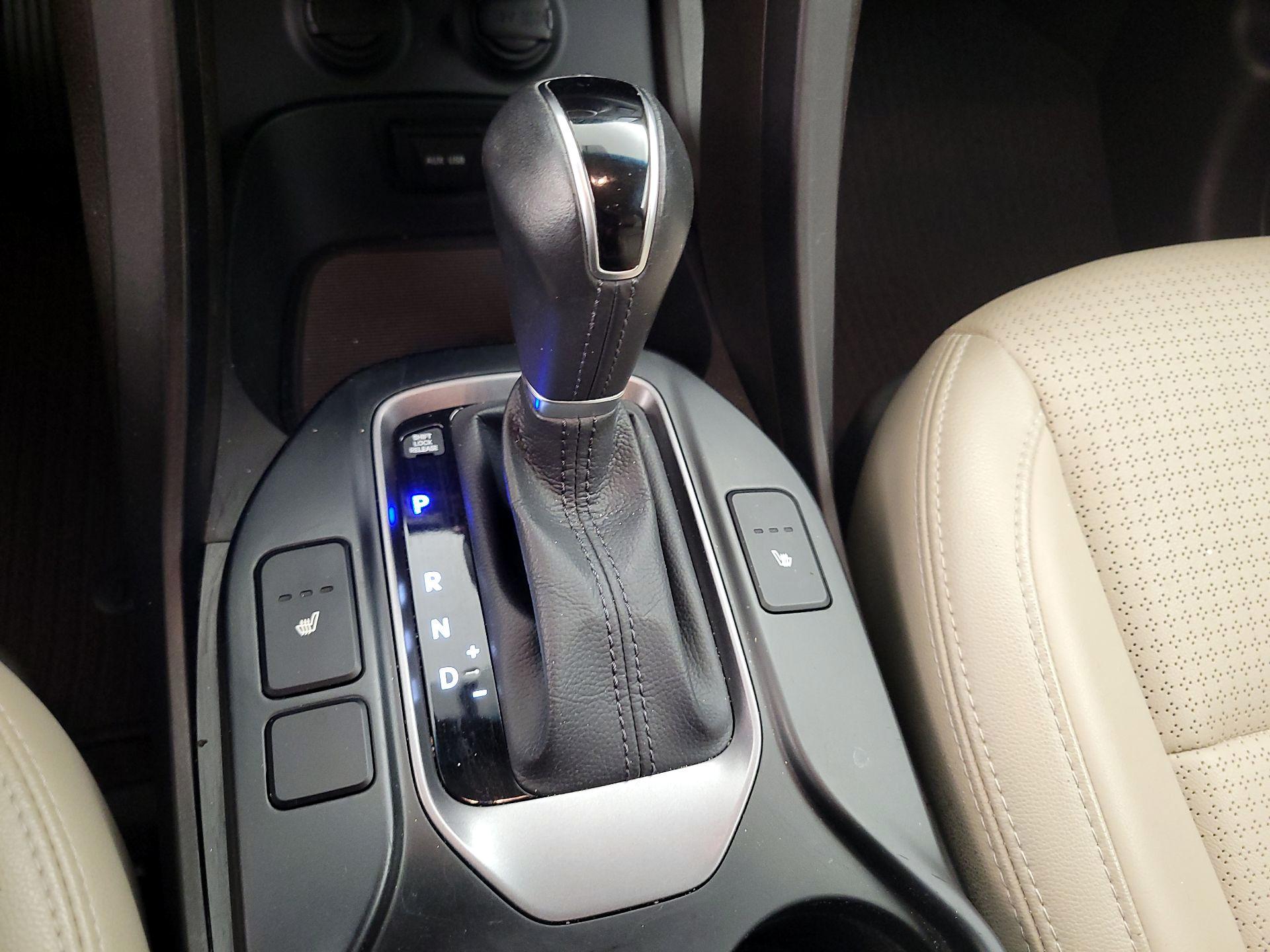 Thumbnail: 2014 Hyundai Santa Fe - 17