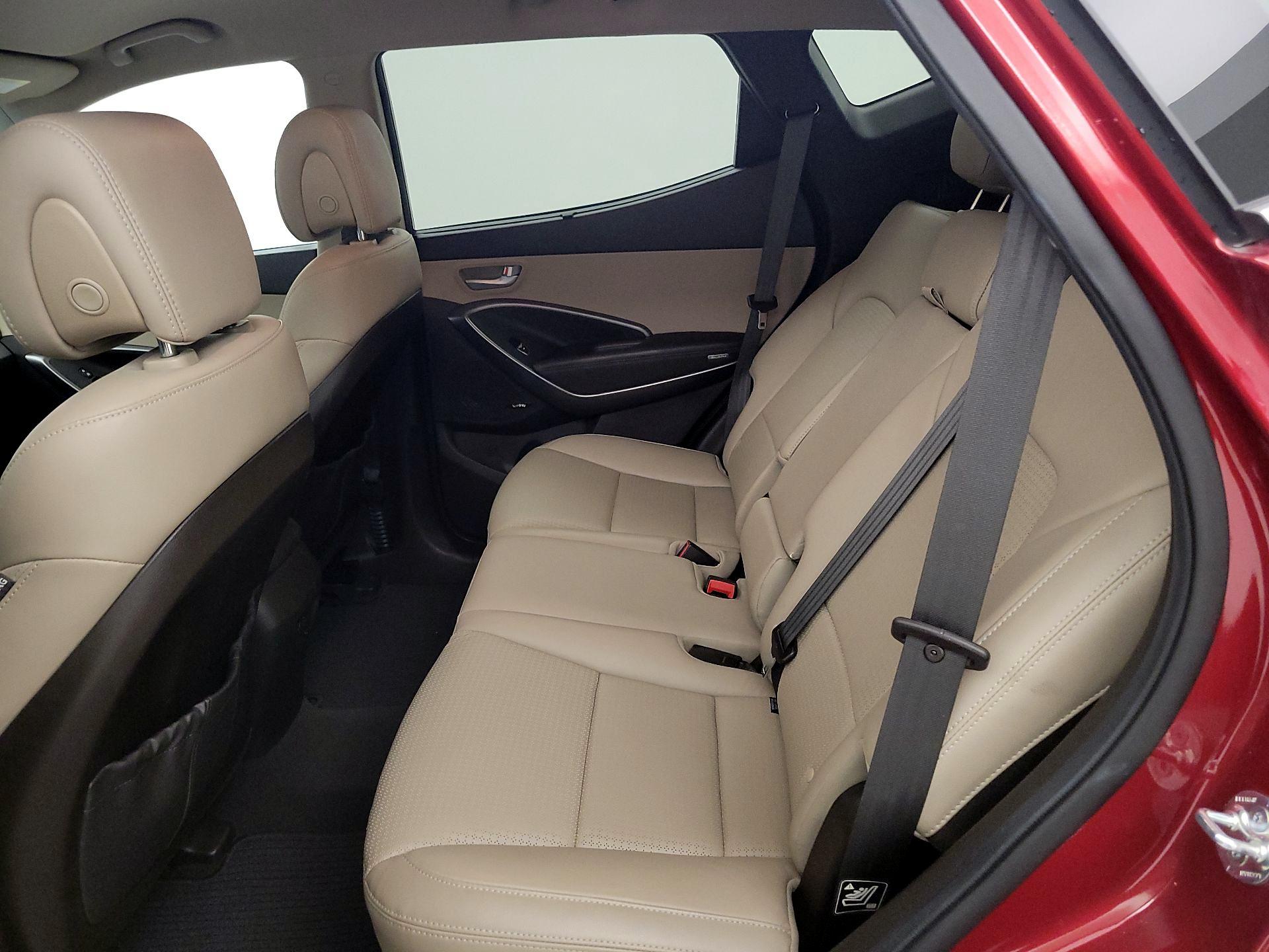 Thumbnail: 2014 Hyundai Santa Fe - 18