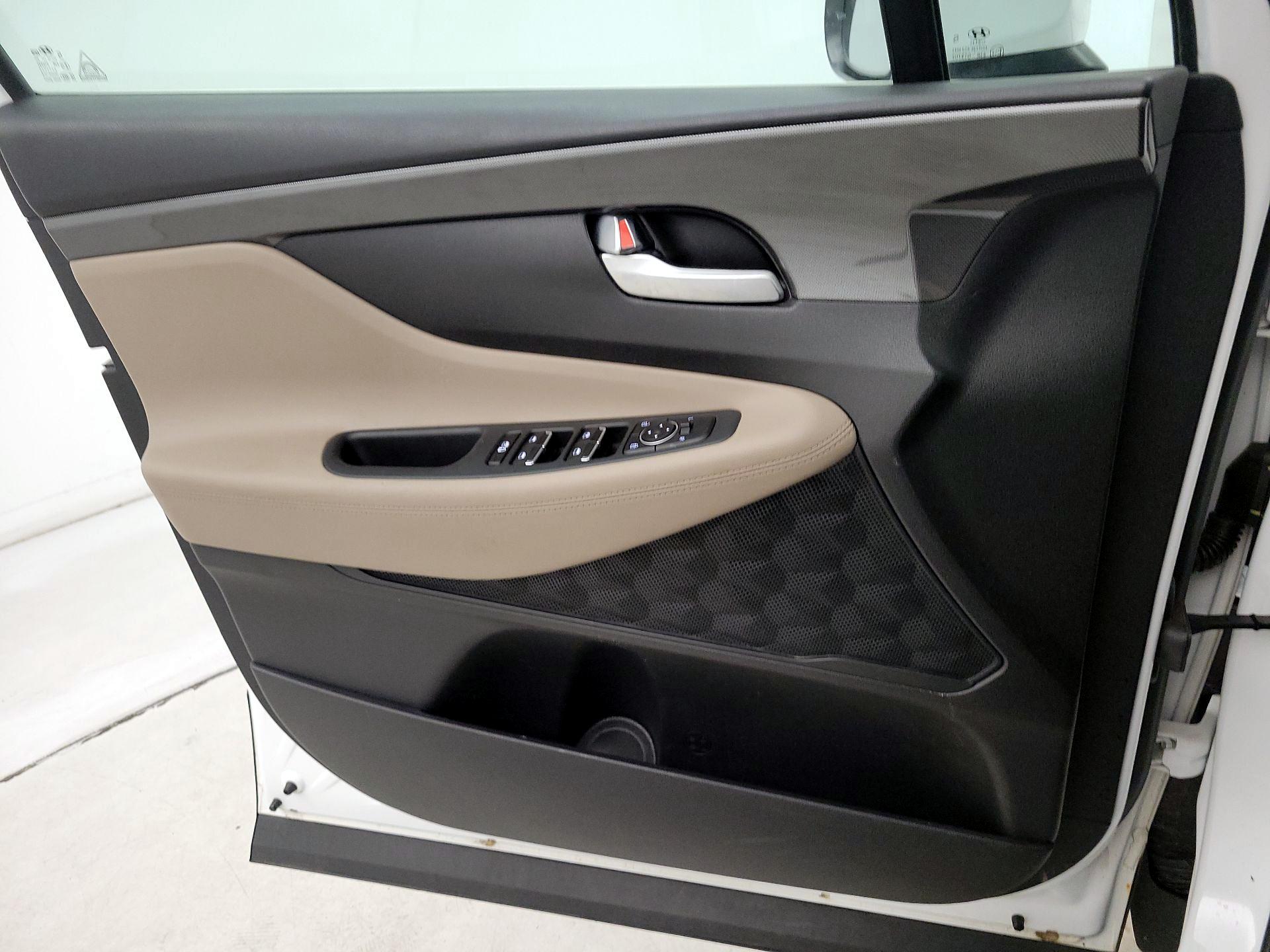 Thumbnail: 2023 Hyundai Santa Fe - 12