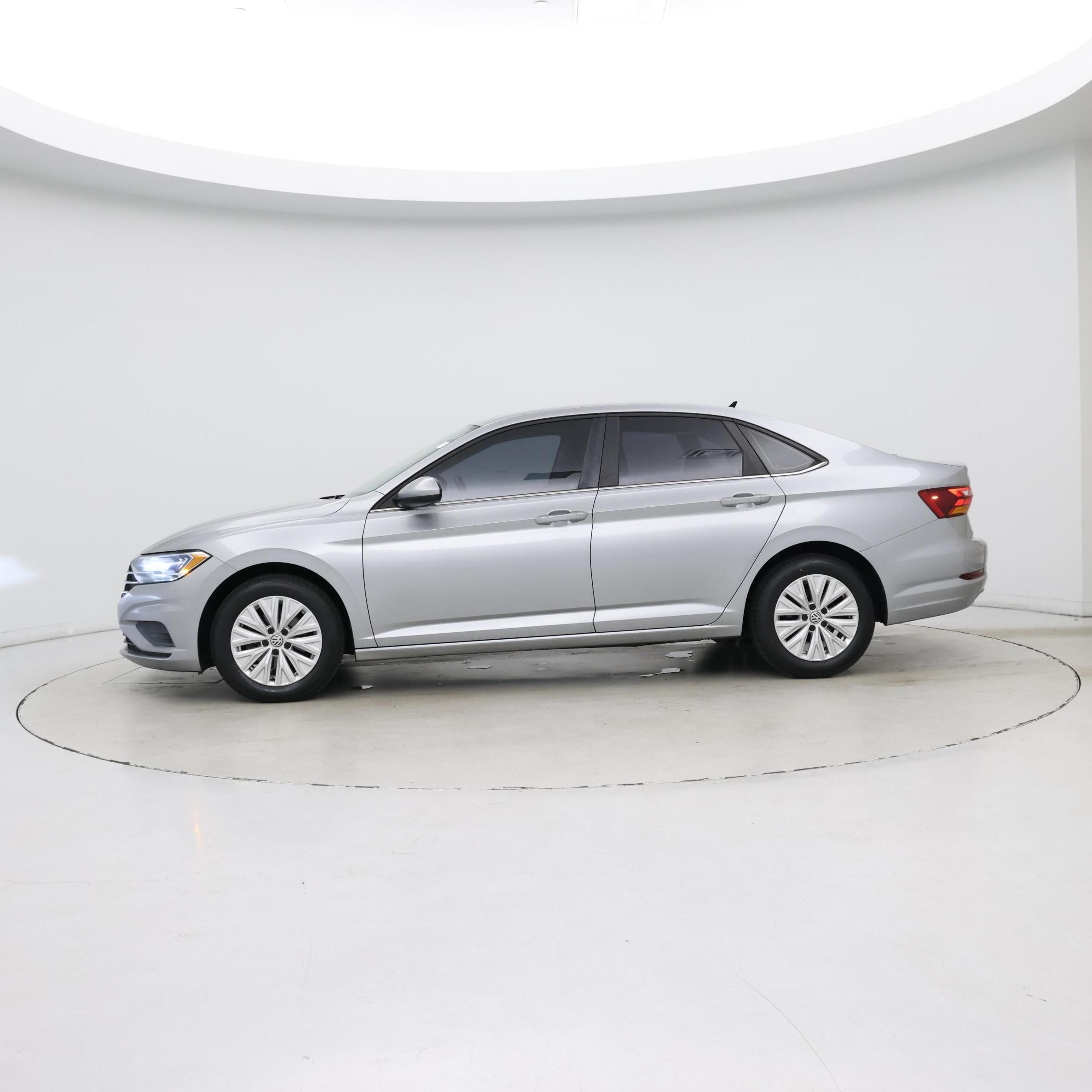 Thumbnail: 2019 Volkswagen Jetta - 3