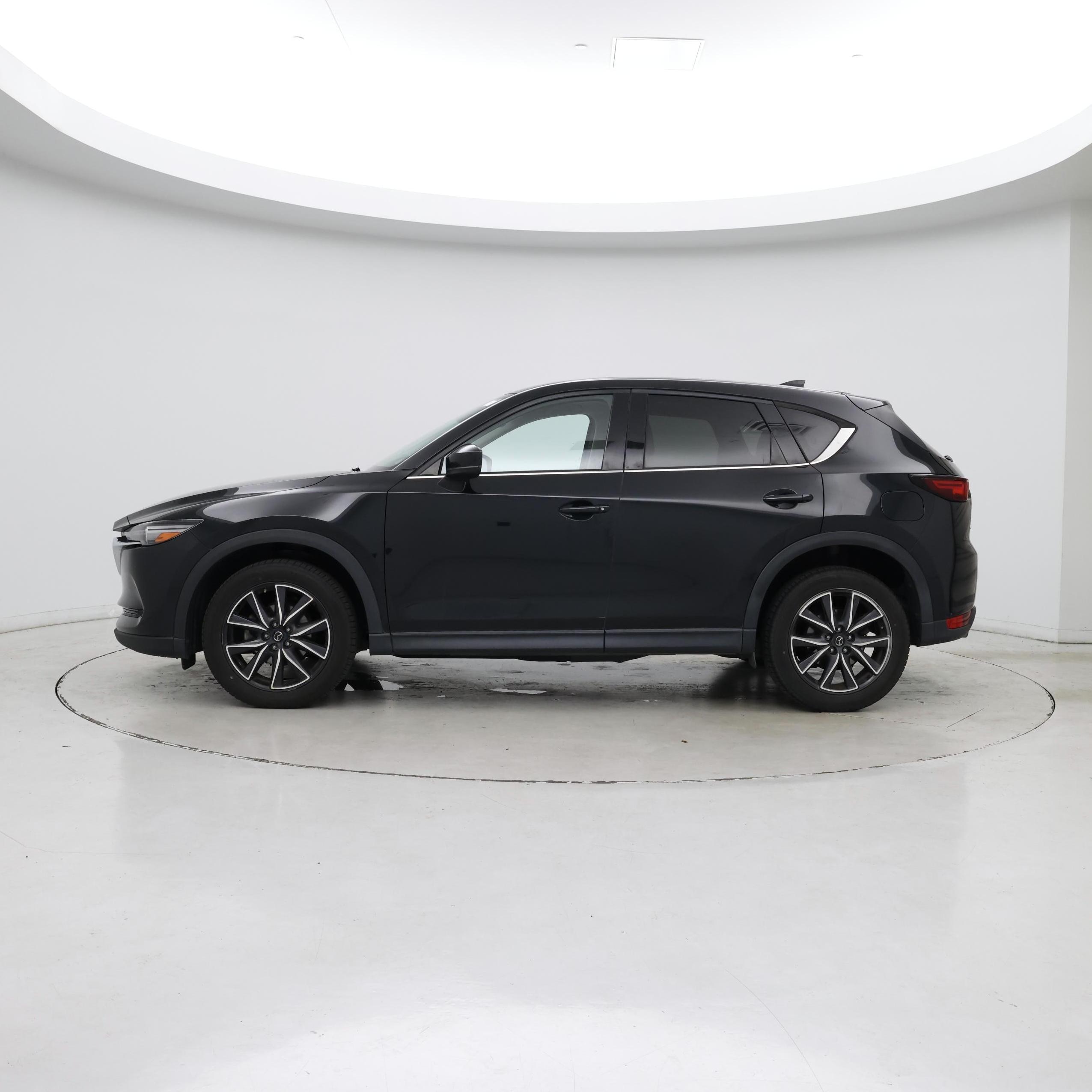 Thumbnail: 2017 Mazda CX-5 - 3