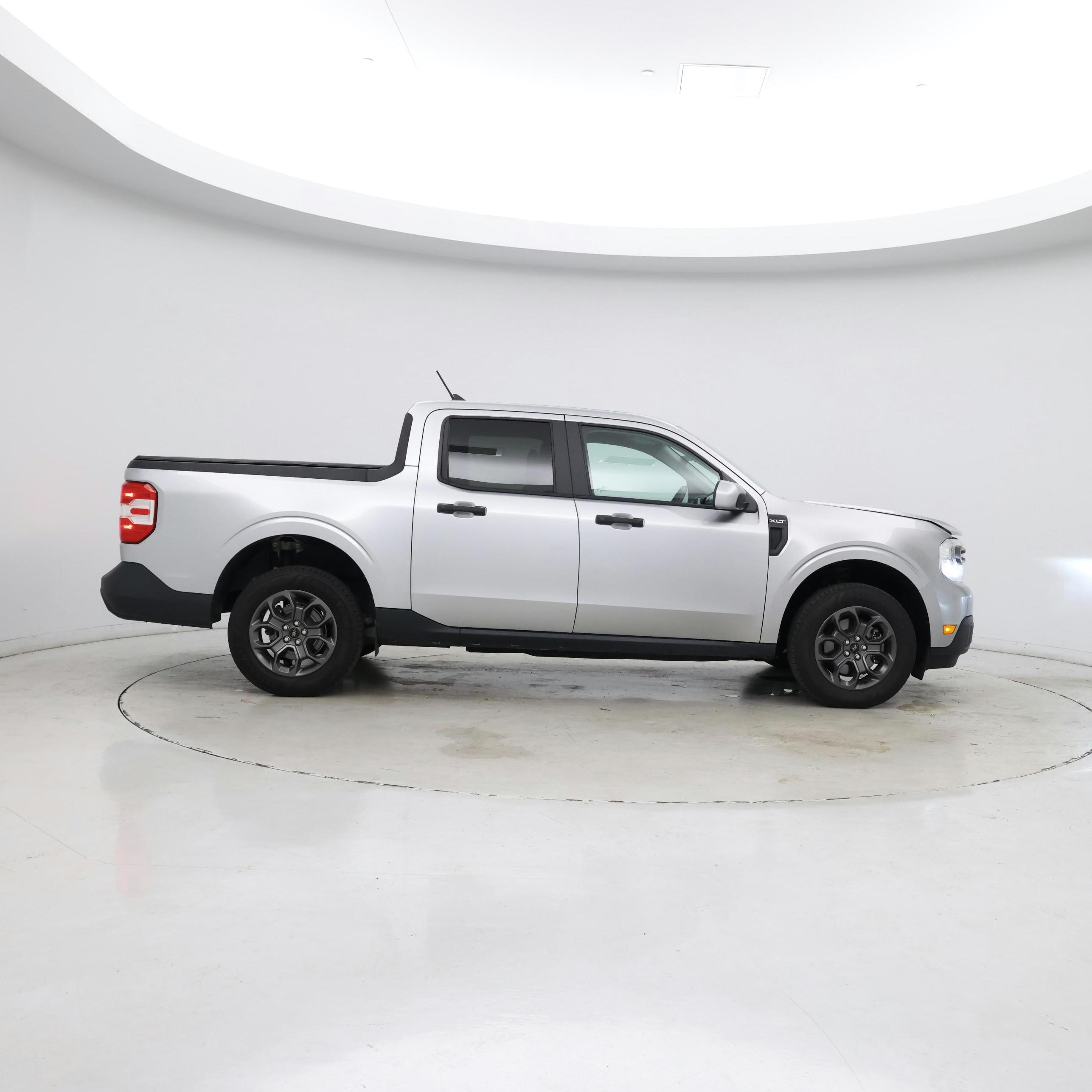 Thumbnail: 2022 Ford Maverick - 7