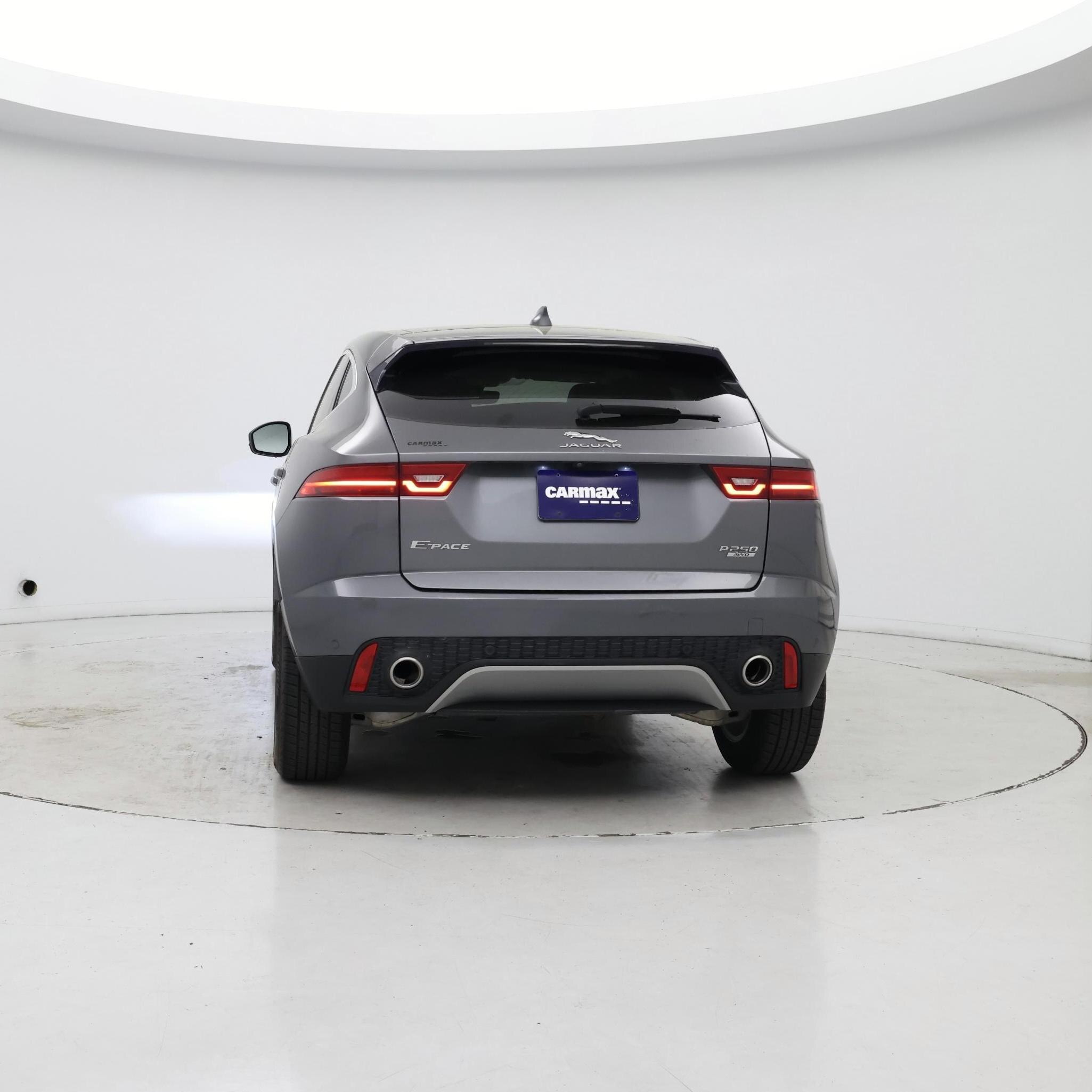 Thumbnail: 2019 Jaguar E-Pace - 6