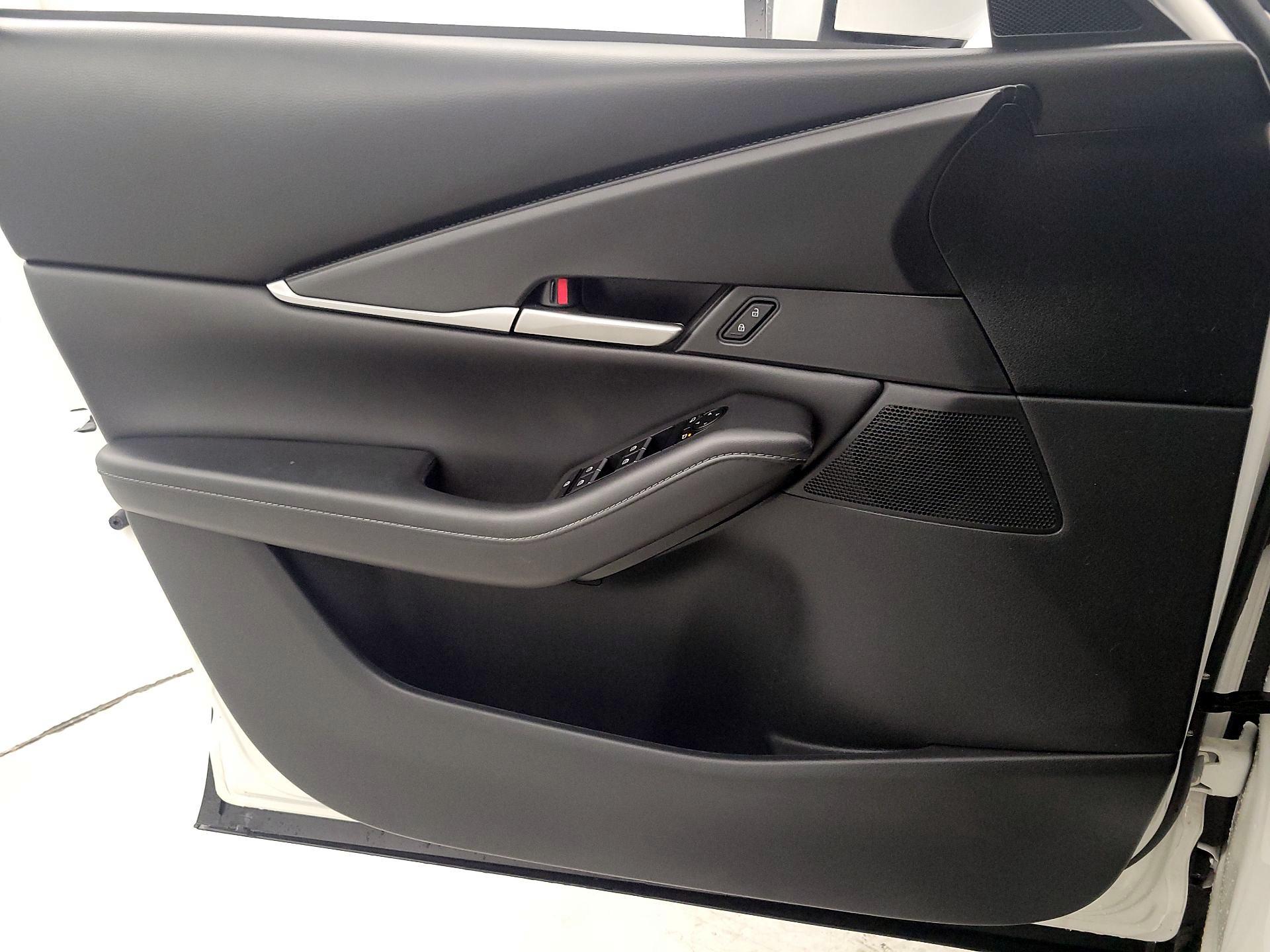 Thumbnail: 2023 Mazda CX-30 - 12