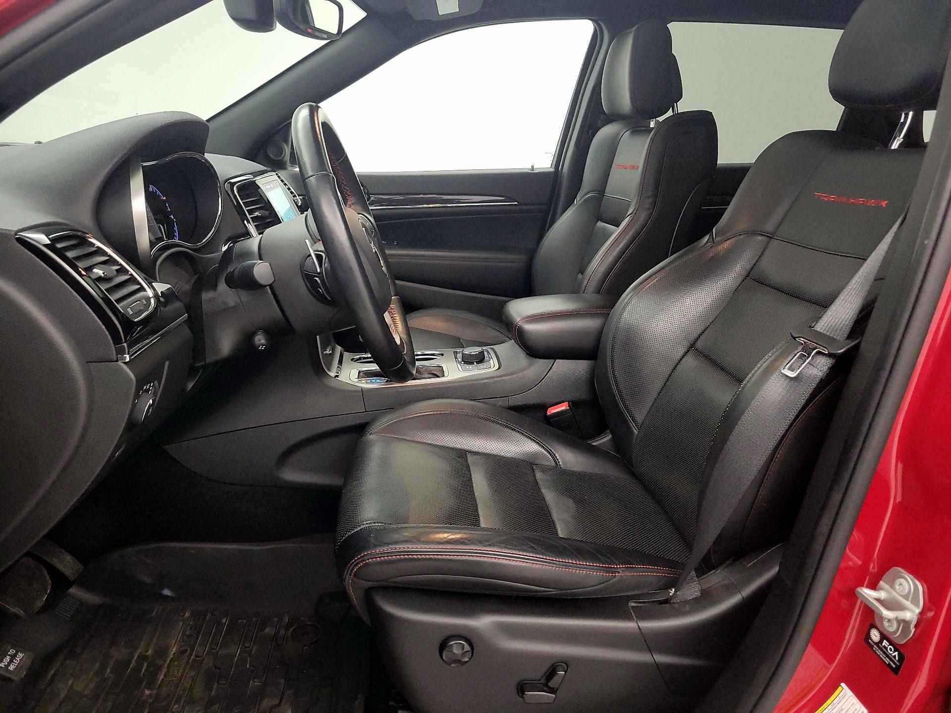 Thumbnail: 2021 Jeep Grand Cherokee - 11