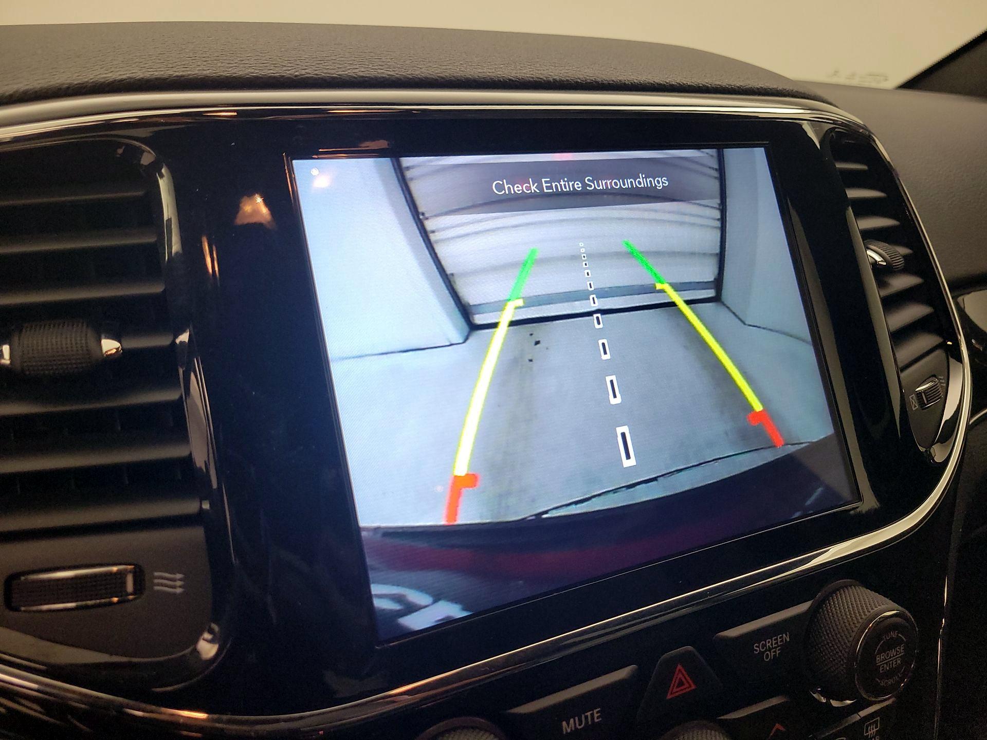 Thumbnail: 2021 Jeep Grand Cherokee - 15