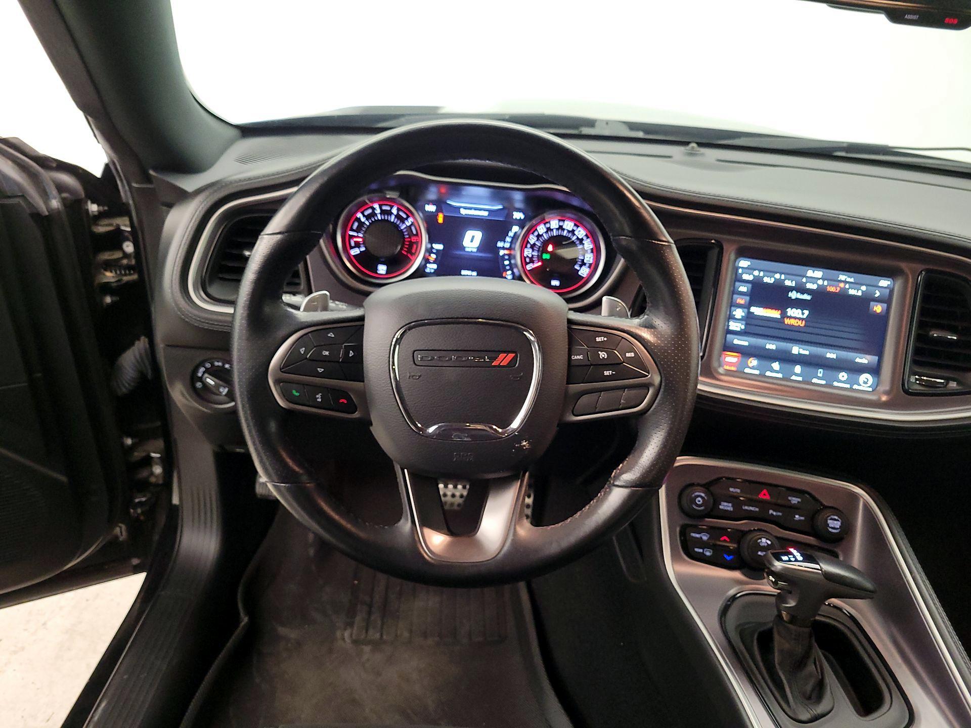 Thumbnail: 2020 Dodge Challenger - 10