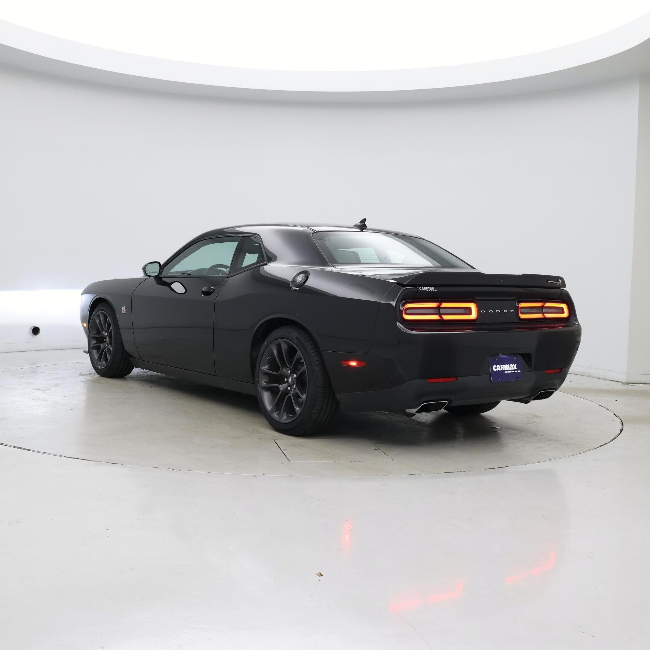 Thumbnail: 2020 Dodge Challenger - 2