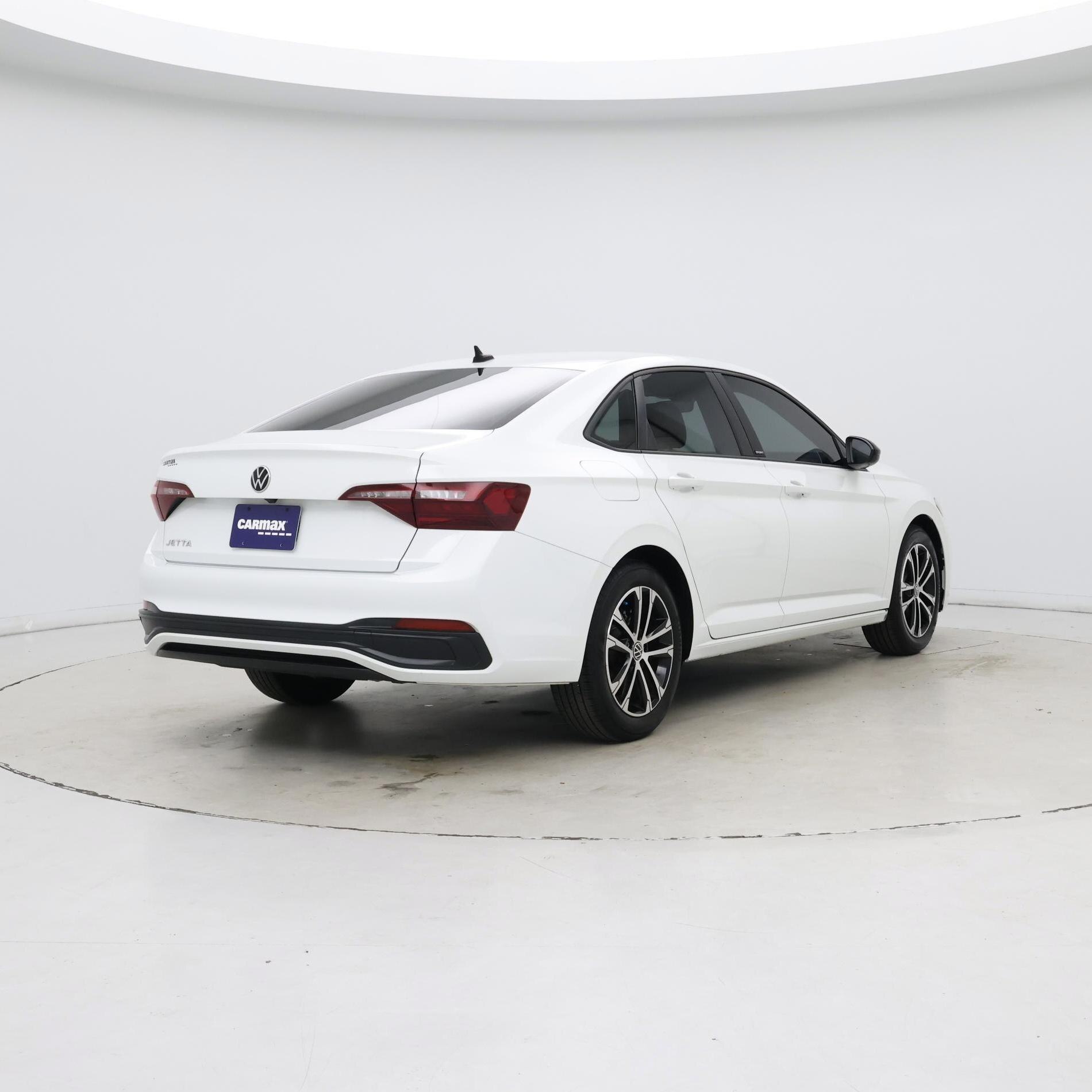 Thumbnail: 2024 Volkswagen Jetta - 8