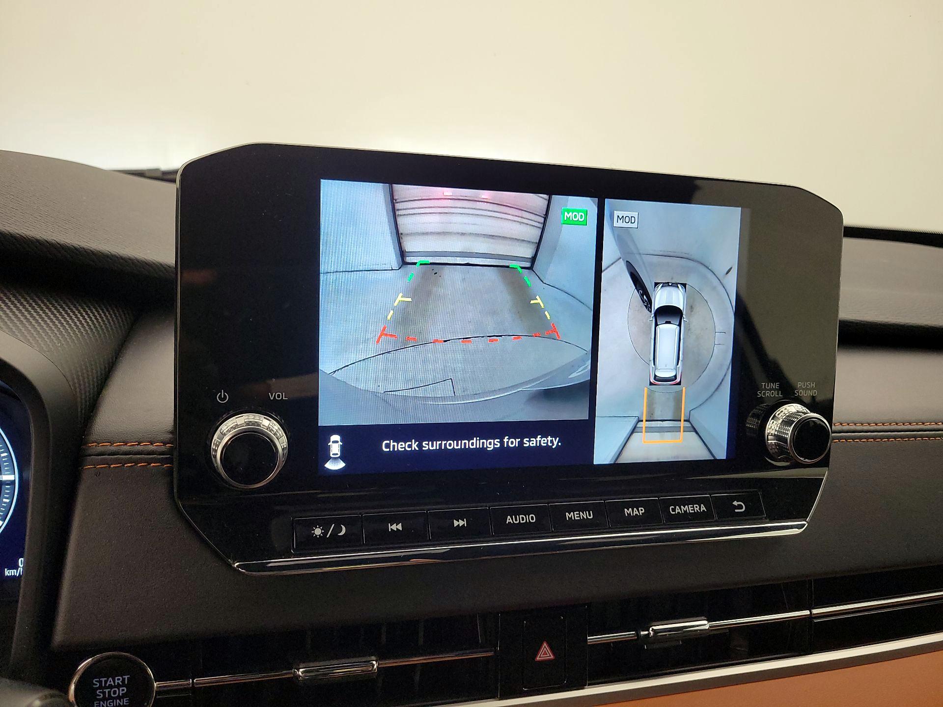 Thumbnail: 2024 Mitsubishi Outlander - 14