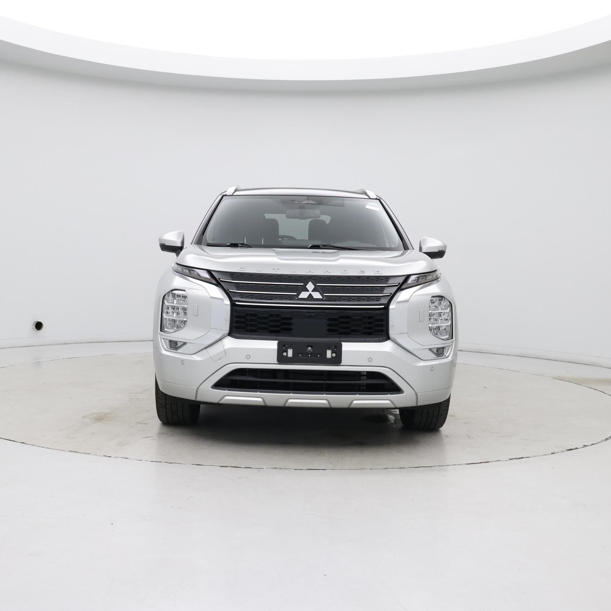 Thumbnail: 2024 Mitsubishi Outlander - 5