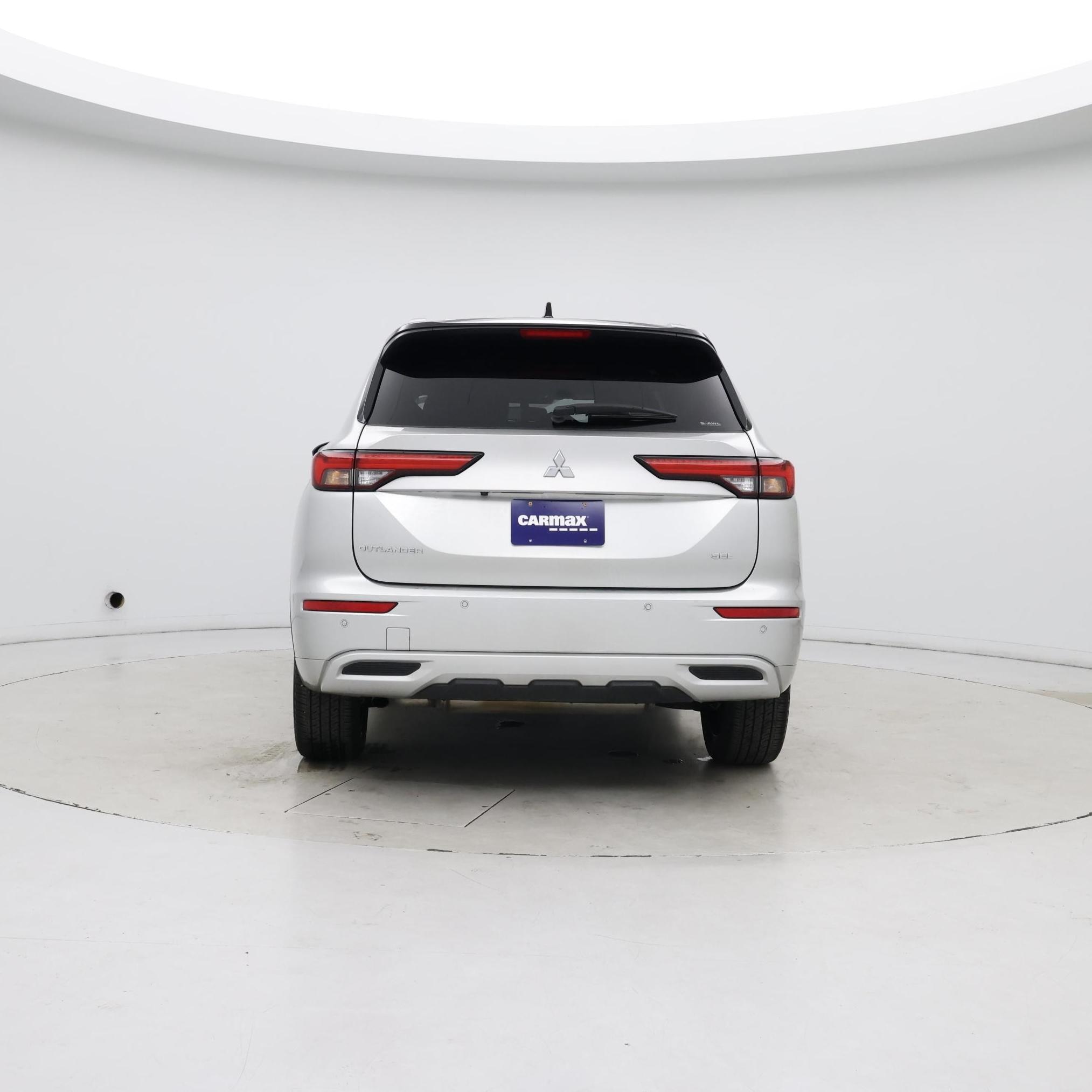 Thumbnail: 2024 Mitsubishi Outlander - 6